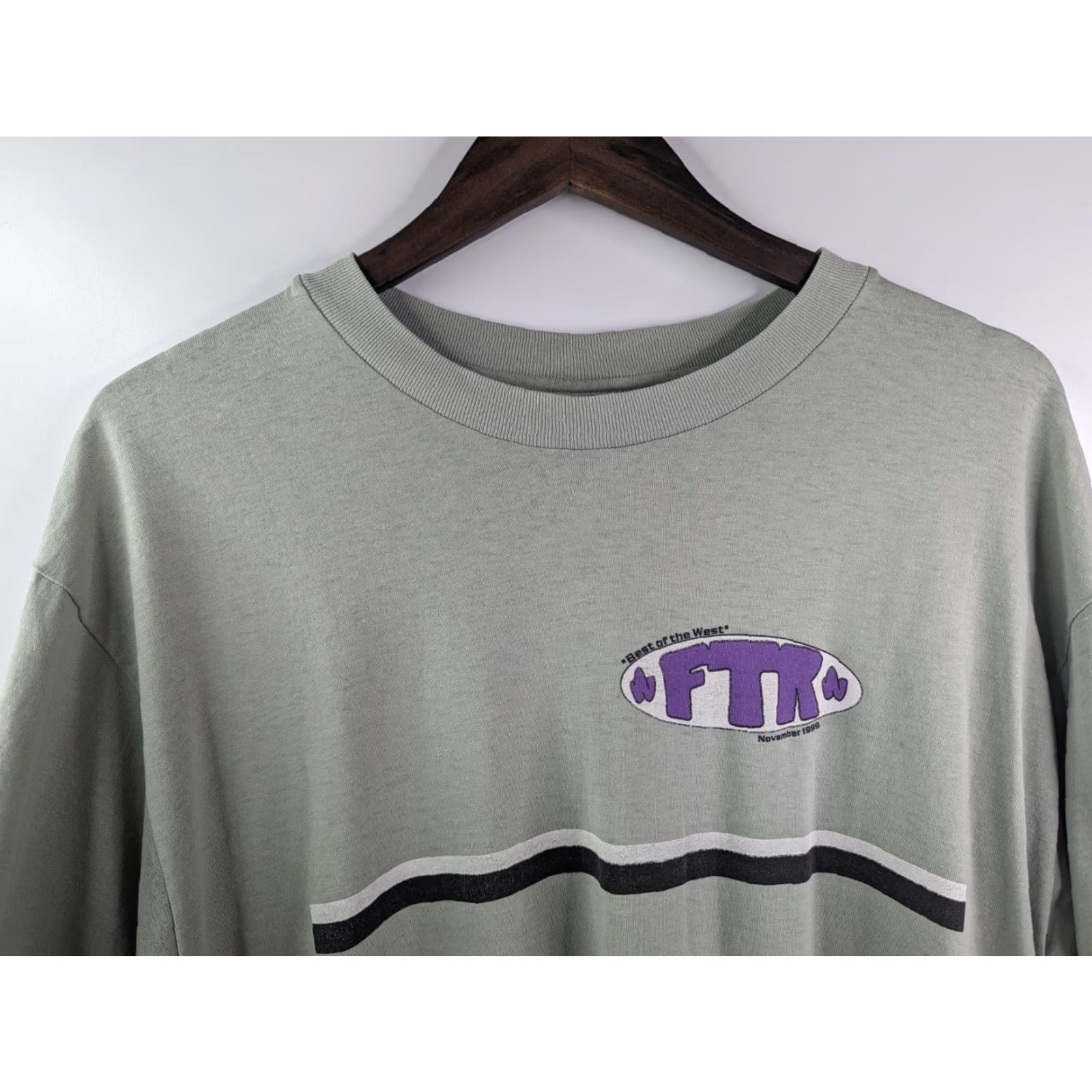 Hanes VINTAGE Best of the West FTR 1999 Fun Team IMS Pro Series Hanes T-Shirt Green 90s Mens L Size US L / EU 52-54 / 3 - 7 Thumbnail