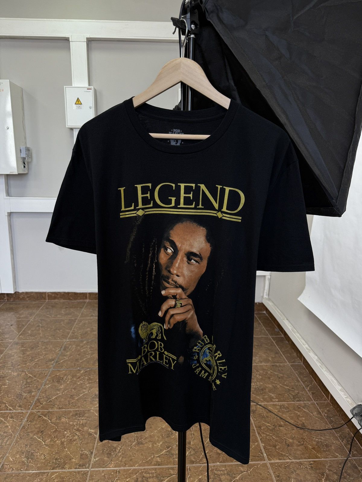 Bob Marley 🇯🇲 Vintage 2005 Bob Marley Legend Rastafari Haile Selassie Size US XL / EU 56 / 4 - 1 Thumbnail