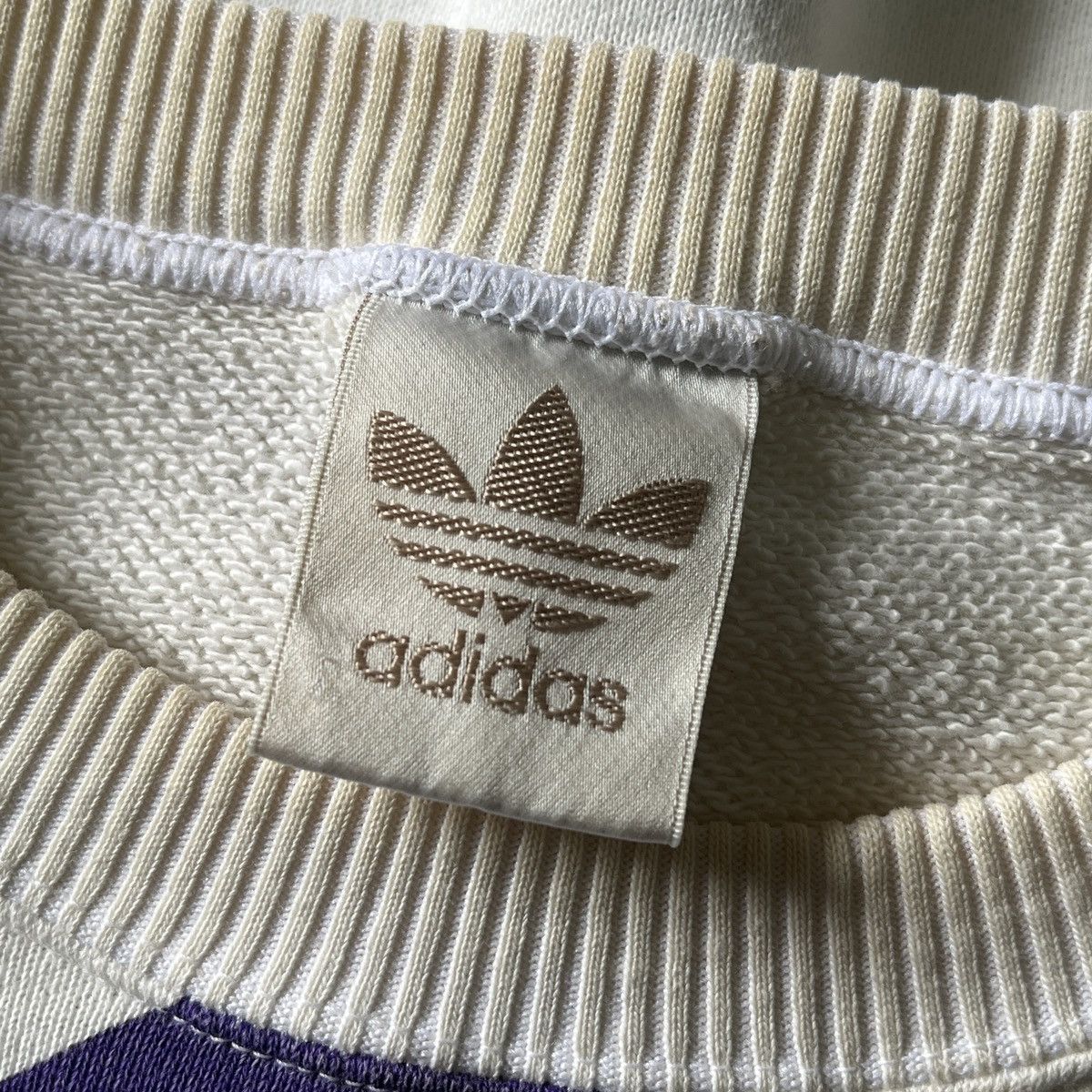 Adidas × Vintage Grails 90s Adidas Big Logo Overprinted Size US L / EU 52-54 / 3 - 3 Thumbnail