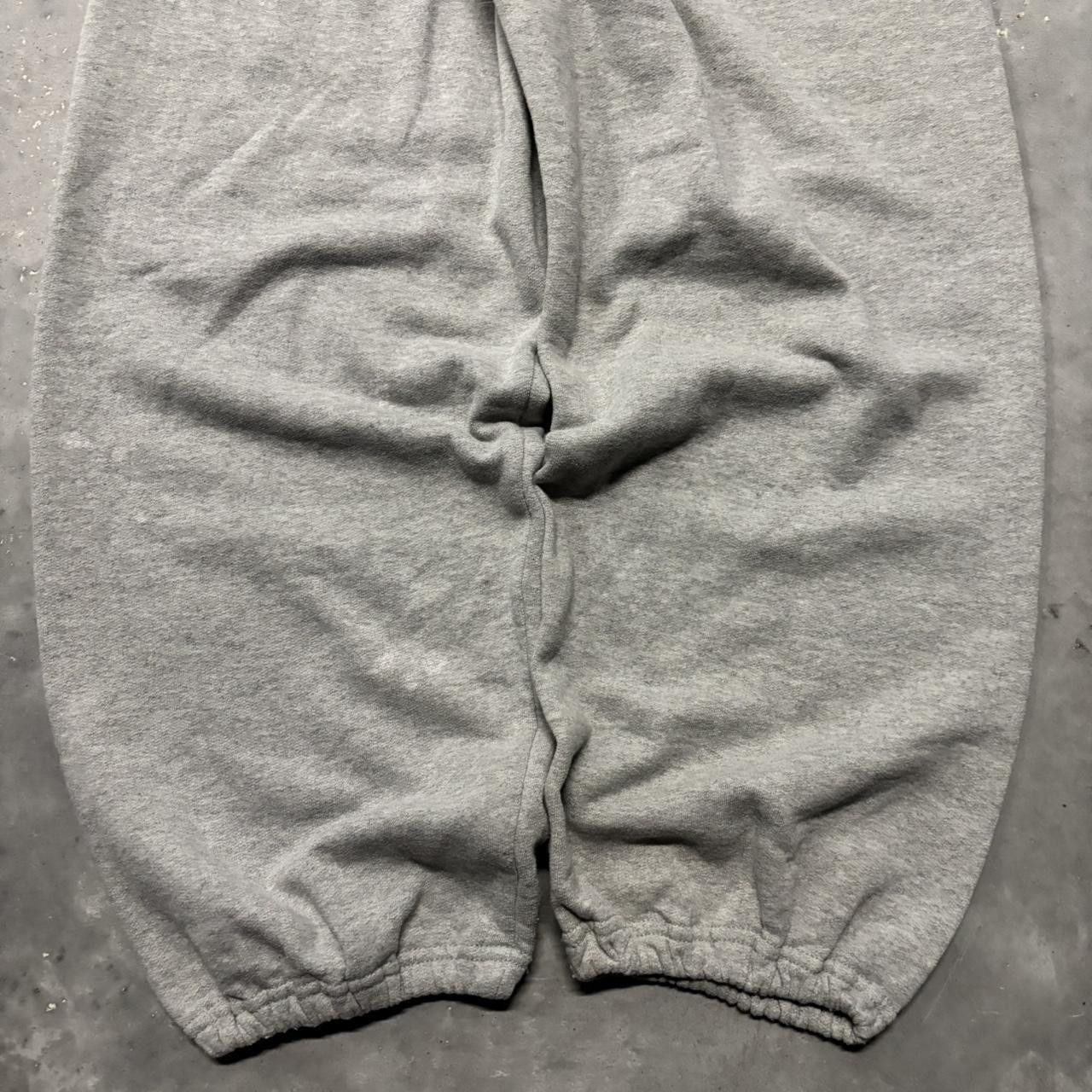 Japanese Brand × Vintage Crazy Vintage Y2K/2000s Baggy Light Grey Skater Essential Sweatpants! Size US 34 / EU 50 - 5 Thumbnail