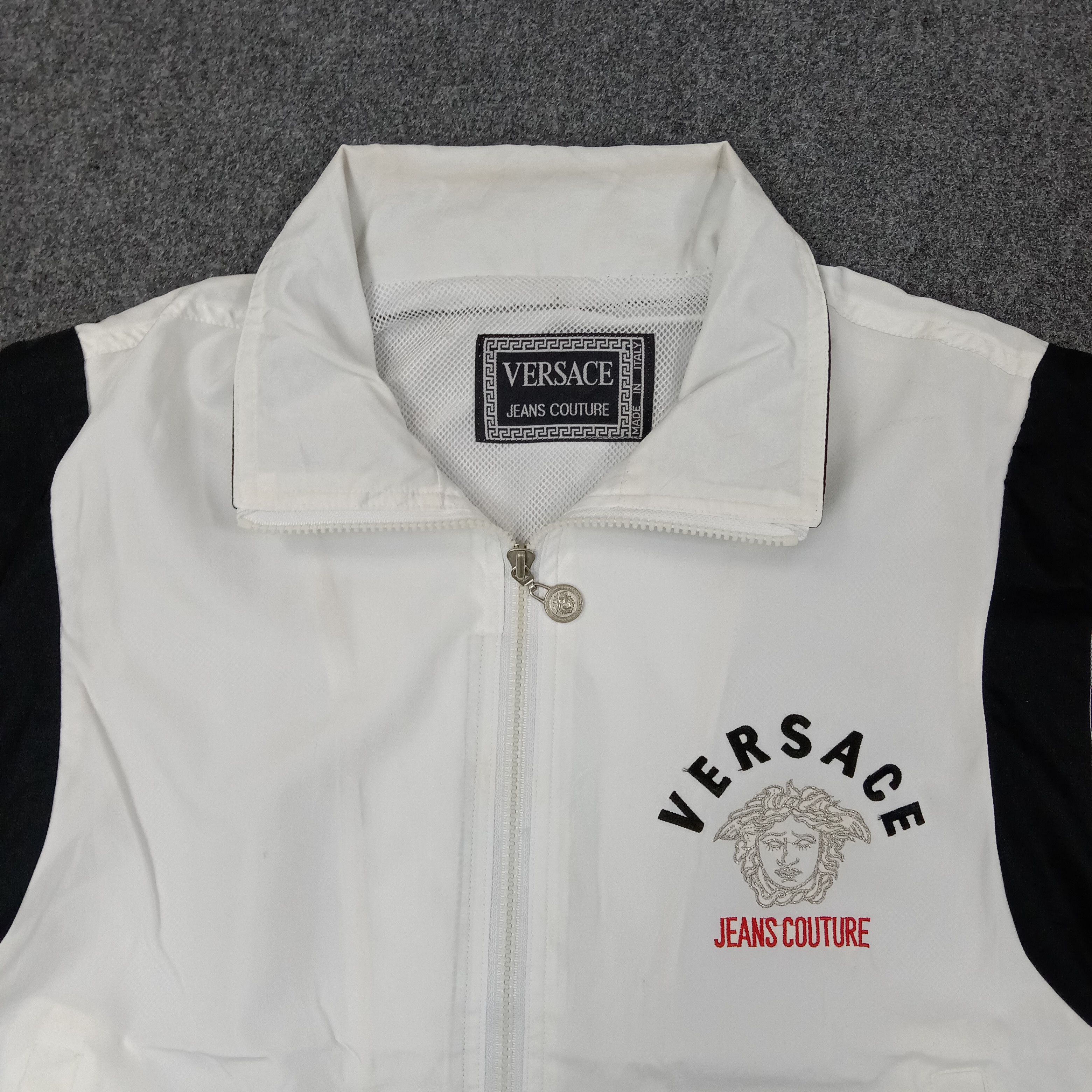 Versace GIANNI VERSACE JEANS COUTURE Designer Brand Vest Size US XL / EU 56 / 4 - 3 Thumbnail
