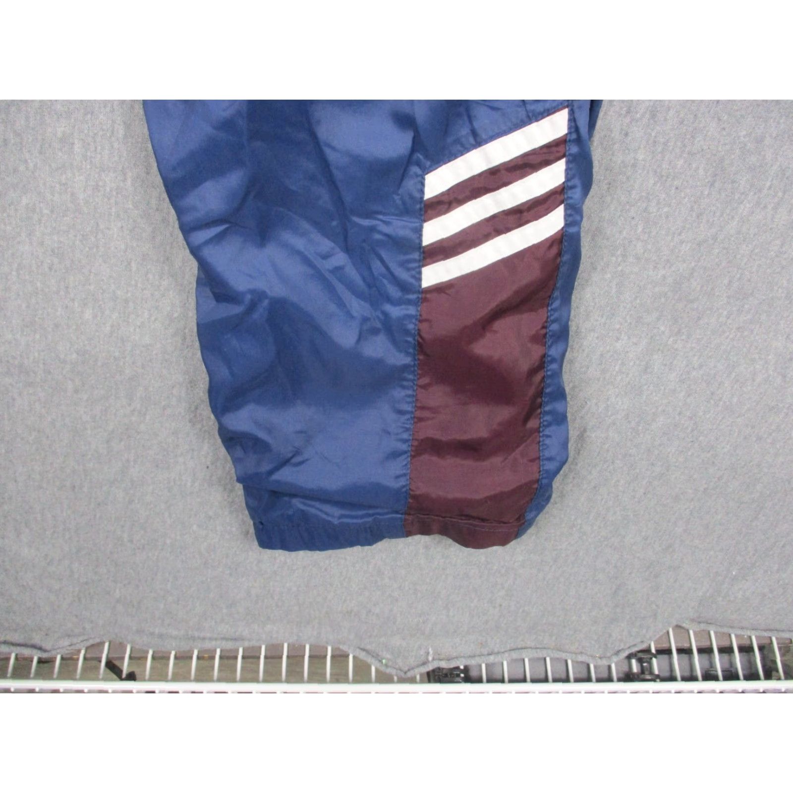 Adidas VINTAGE Adidas Pants Mens XL Blue Maroon Nylon Track Drawstring Lined 3 Stripes Pockets Size US 36 / EU 52 - 3 Thumbnail