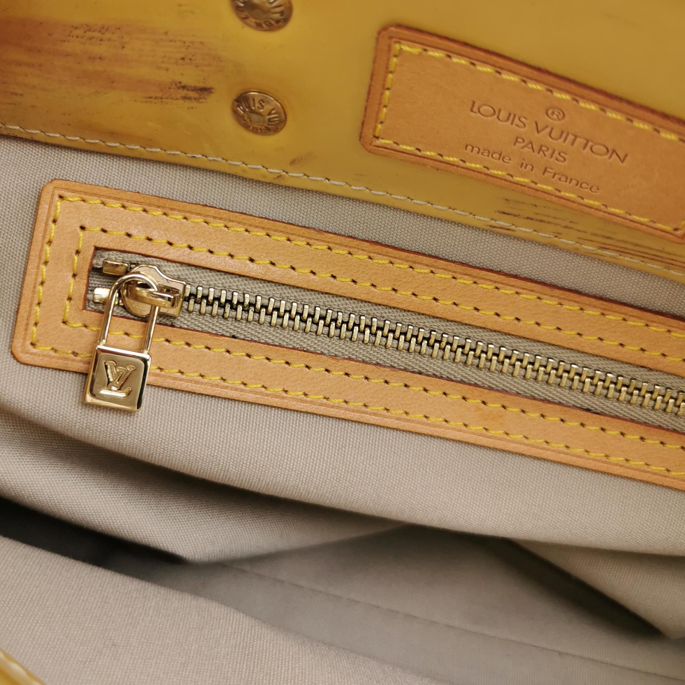 Louis Vuitton Louis Vuitton (LV) Reade patchwork leather embossed monogra Size ONE SIZE - 4 Thumbnail