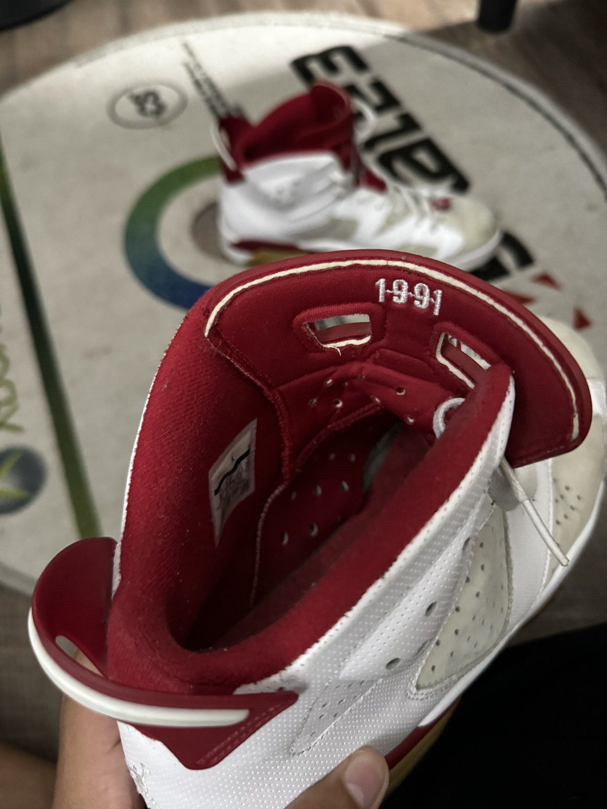 Jordan Brand × Nike Jordan Maroon 6’s Size US 10.5 / EU 43-44 - 3 Thumbnail