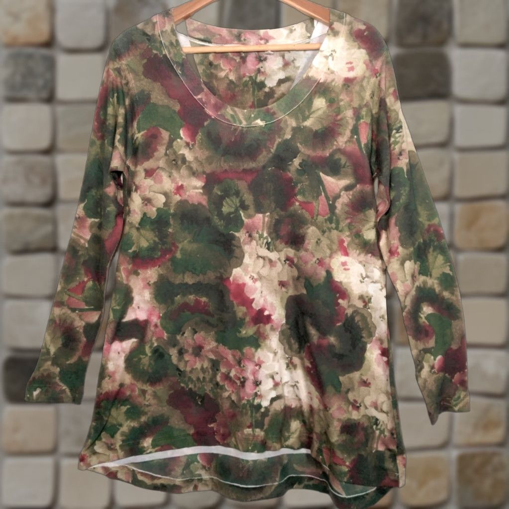 Soft Surroundings Soft Surroundings Tunic Shirt S Women Green Floral Knit Long Sleeve Pullover Round Neck Casual Watercolor Flower Size S / US 4 / IT 40 - 1 Thumbnail