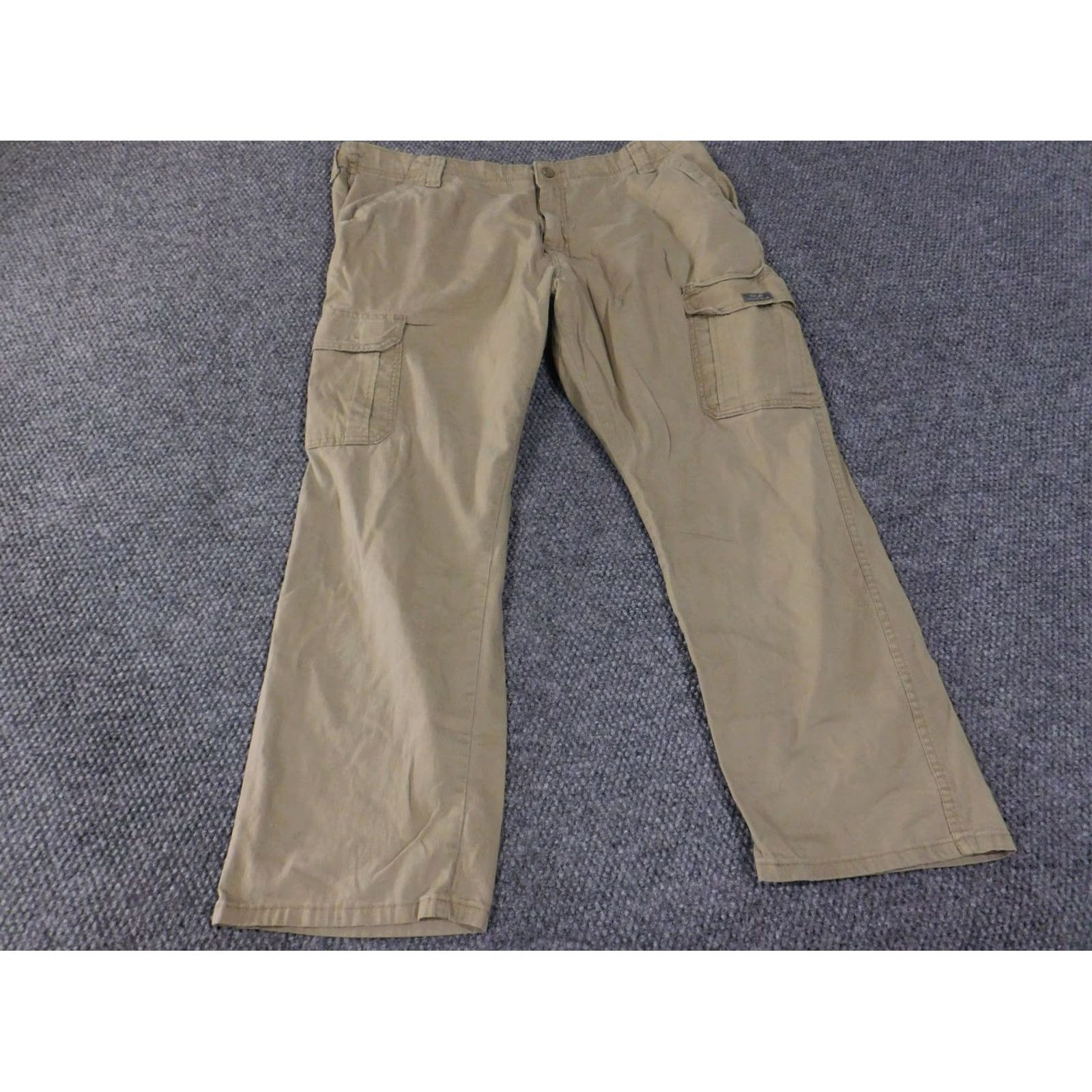 Wrangler Wrangler Cargo Pants Mens 40x30 Khaki Relaxed Fit Utility Work Outdoor Pants Cargo Pocket Navy? Size US 40 / EU 56 - 3 Thumbnail