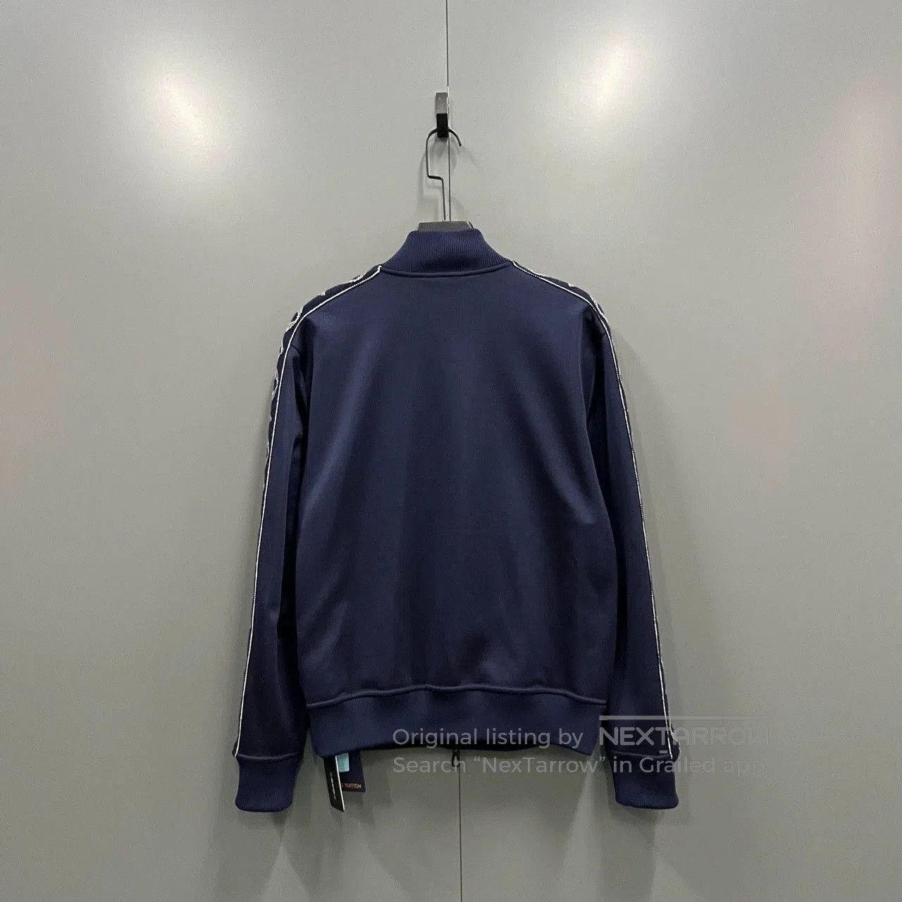 Louis Vuitton Louis Vuitton Navy Side Logo Embroidered Jacket. Size US S / EU 44-46 / 1 - 2 Thumbnail