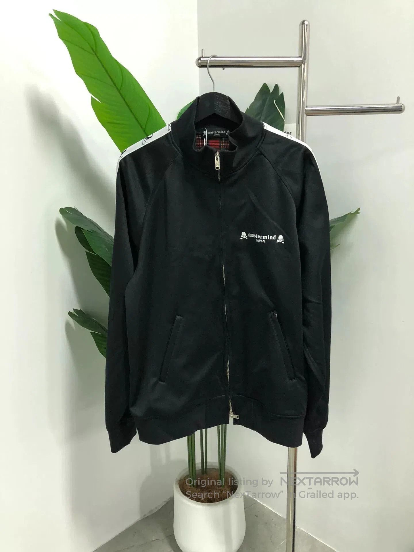 Mastermind Japan mastermind world black skull print sweatshirt. Size US L / EU 52-54 / 3 - 1 Thumbnail