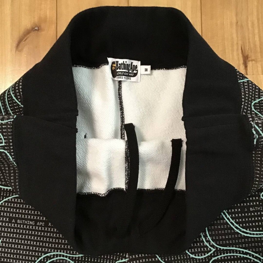 Bape 💫Glow in the dark💫 BAPE Text Code Camo Sweat Shorts ★size M Size US 32 / EU 48 - 8 Thumbnail