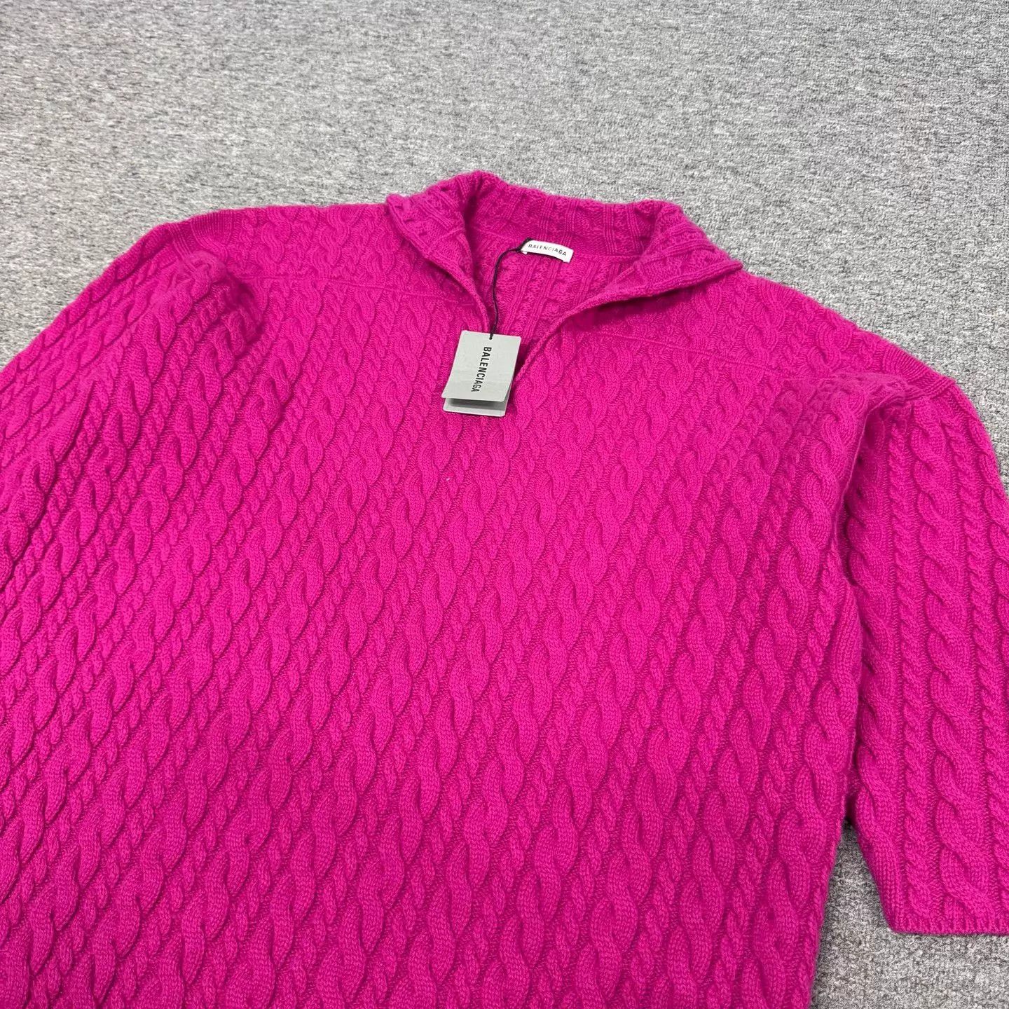 Balenciaga Balenciaga Magenta Cable-Knit V-Neck Mid-Sleeve Sweater XS Size XS / US 0-2 / IT 36-38 - 4 Thumbnail