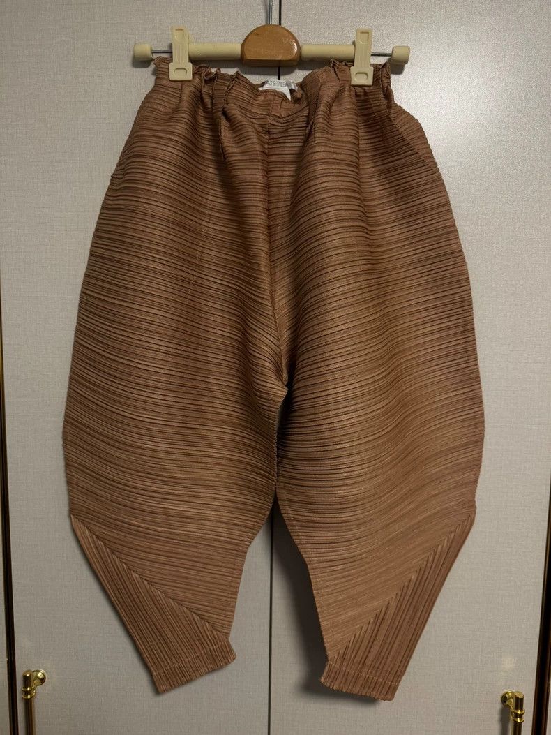 Issey Miyake issey miyake size:1 Chicken leg shaped pants Size 42" / US 20 - 1 Thumbnail