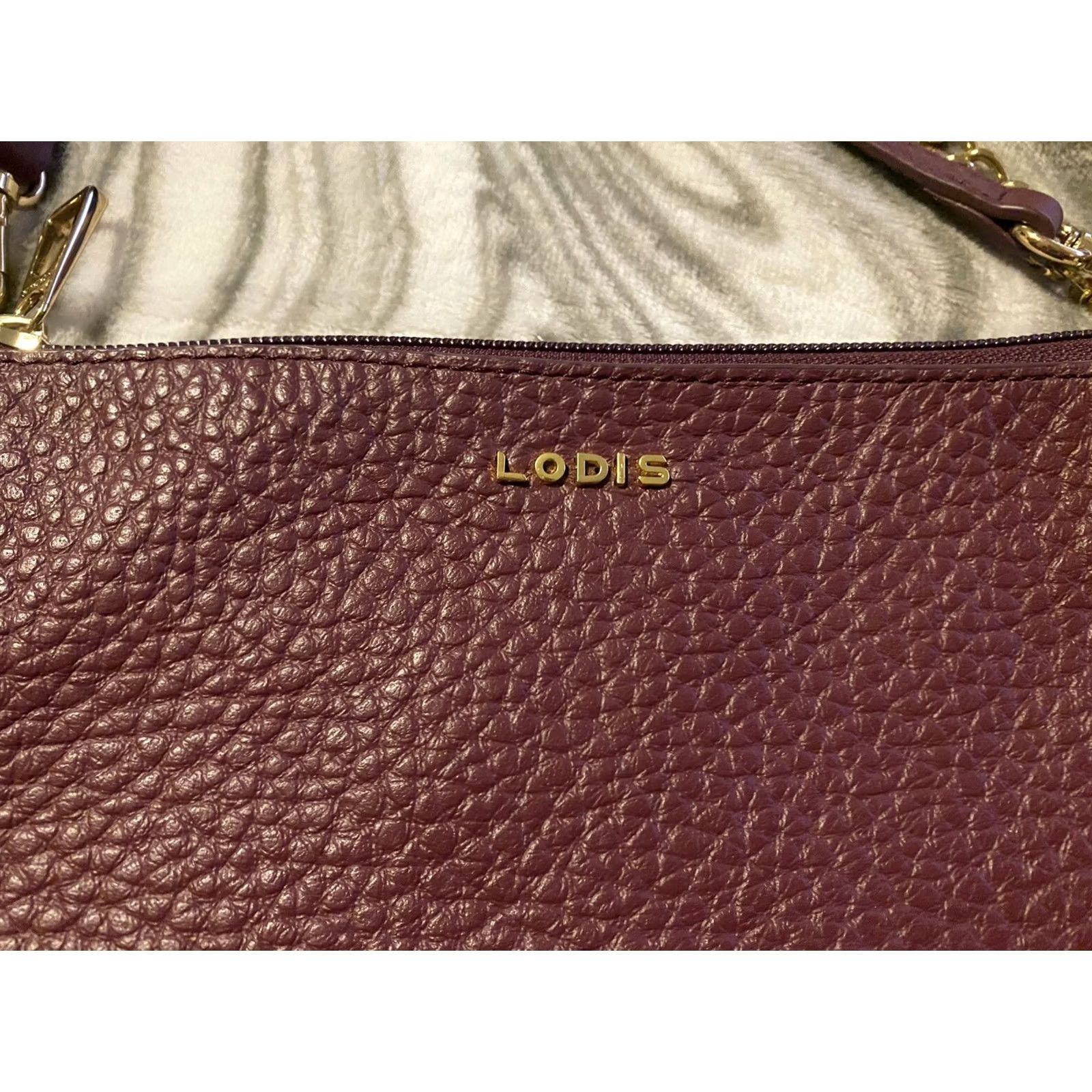 Vintage VINTAGE? No—LODIS Emily Italian Leather Purse 5 in 1 Convertible Bag Burgundy Wine Bag Women Small Size ONE SIZE - 4 Thumbnail