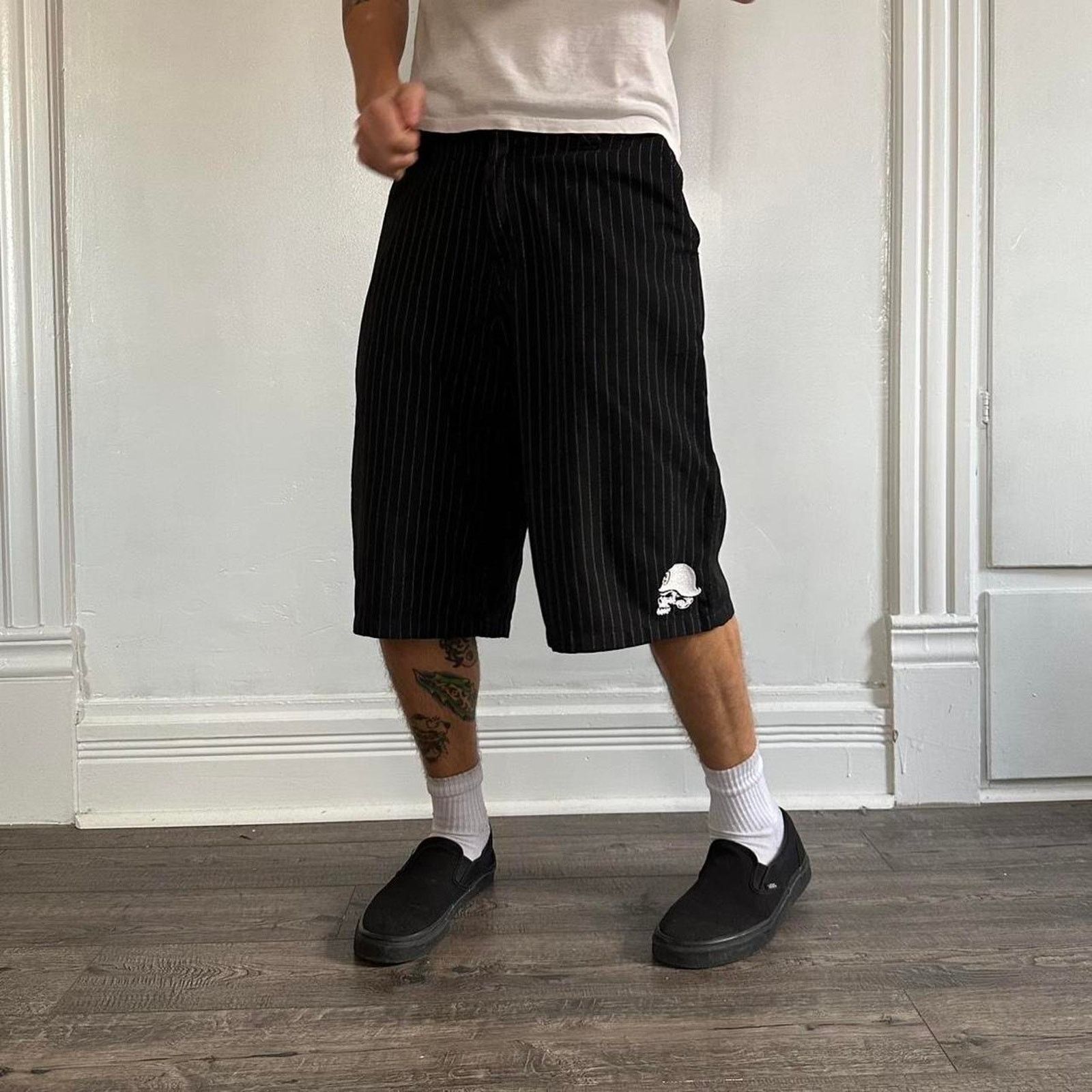 Vintage 00s Pin Striped Long Black Skull Metal Mulisha Short