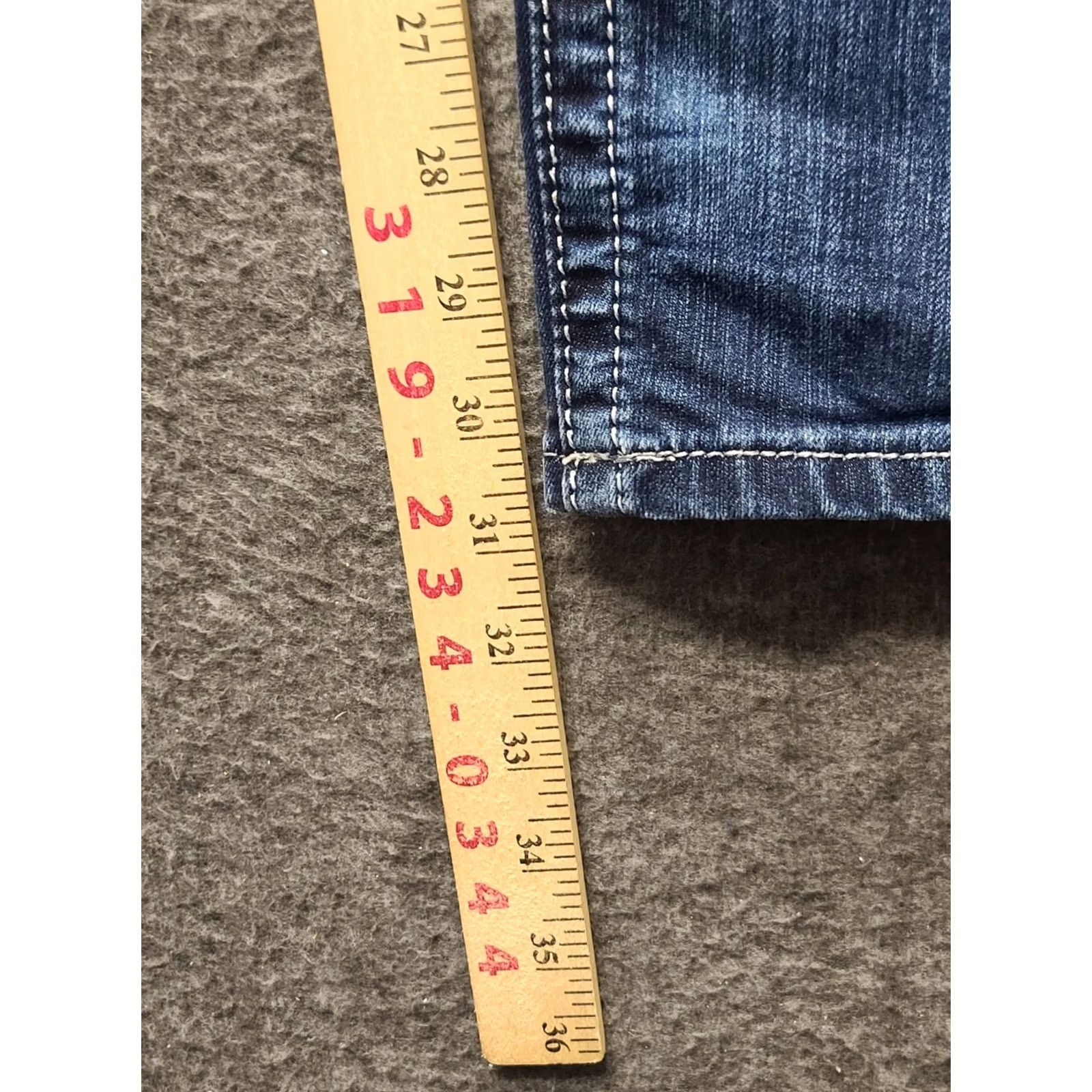 Miss Me Miss Me Jeans 26x31 Skinny Fit Ankle Signature Rise Distressed Stretch Starburst Denim Jeans Women 5-Pocket Blue HS? No, remove. Size 26" / US 2 / IT 38 - 6 Thumbnail