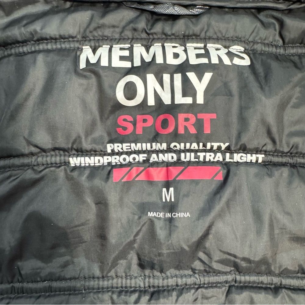 Members Only Members Only Sport Zip Front Puffer Jacket Size M Size US M / EU 48-50 / 2 - 8 Thumbnail