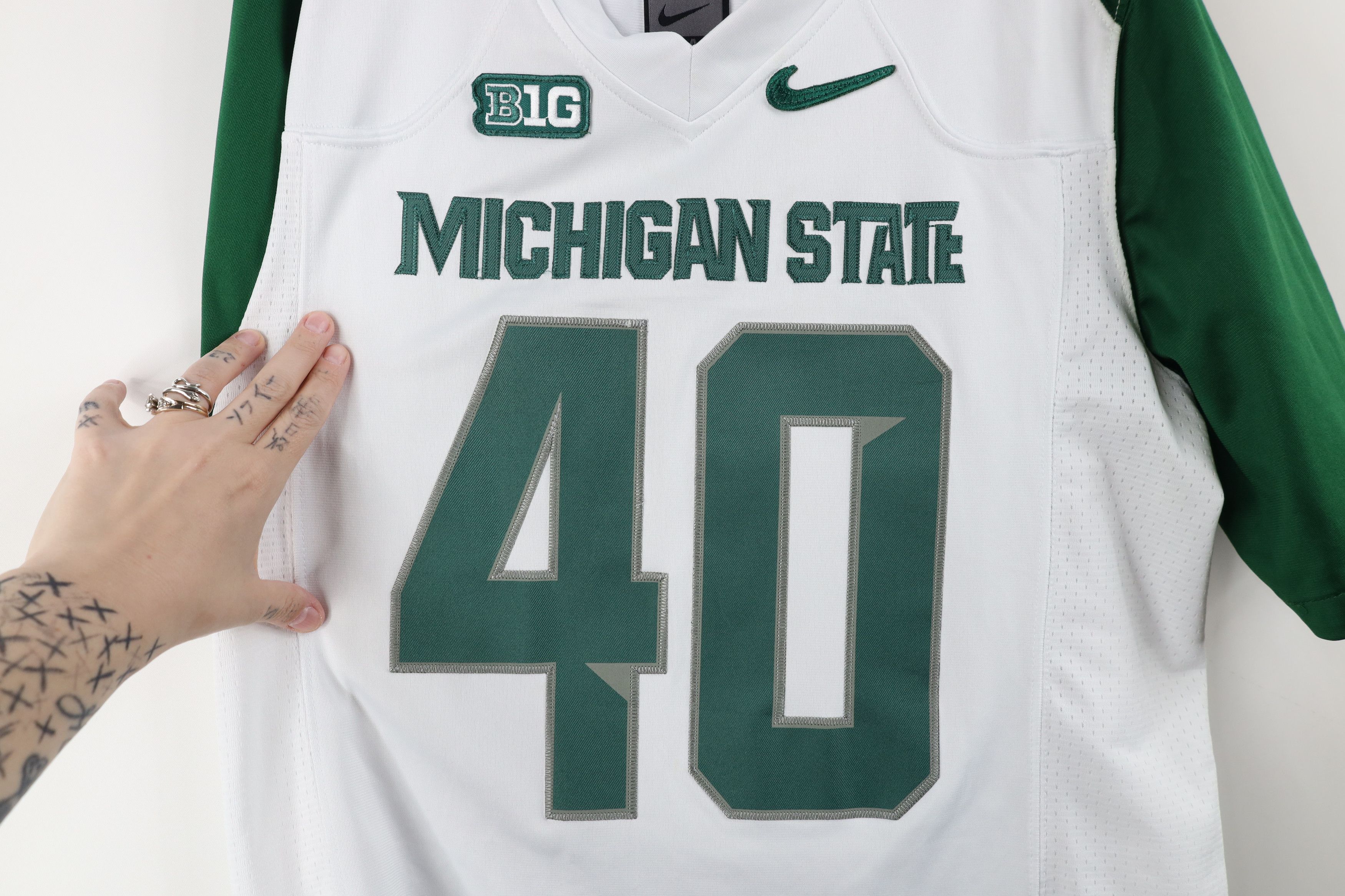 Nike × Vintage Nike Michigan State University Football Jersey #40 Size US M / EU 48-50 / 2 - 6 Thumbnail
