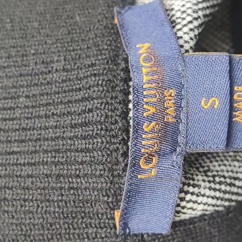 Louis Vuitton Louis Vuitton Wool Blend 1854 Monogram Skirt. Size US 26 / EU 42 - 9 Thumbnail
