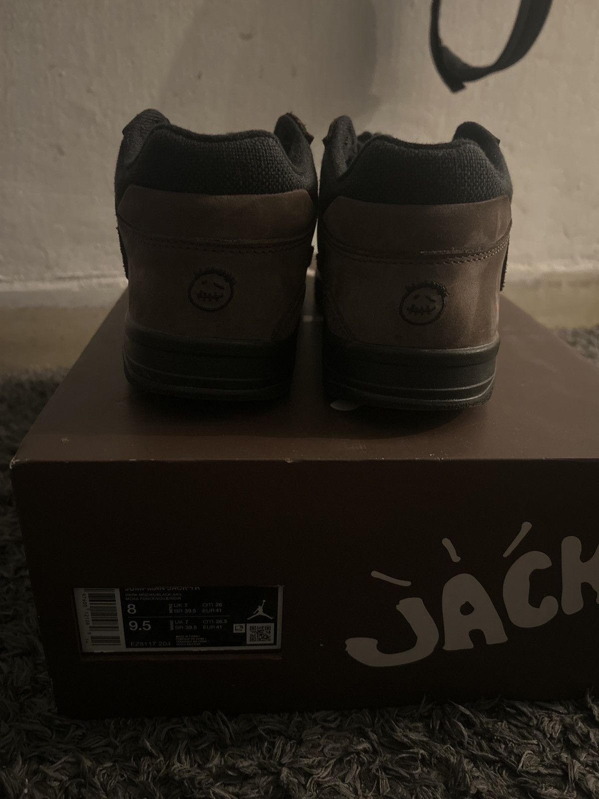 Nike × Travis Scott Jumpman Jack TR travis scott dark mocha Size US 8 / EU 41 - 6 Thumbnail
