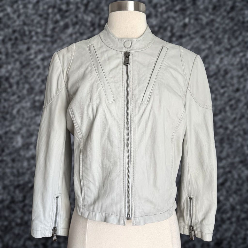 Vintage June Soft Lamb Leather Jacket Zipper Front Moto Pale Sage Blue M Anthro Women Cropped Jacket with Zip Lined Silk Pockets Size M / US 6-8 / IT 42-44 - 1 Thumbnail