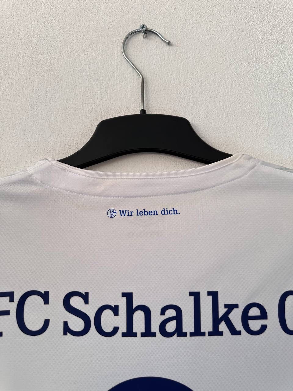 Umbro FC Schalke 04 Away Soccer Jersey Umbro Gazprom Serdar #8 Size US L / EU 52-54 / 3 - 13 Thumbnail