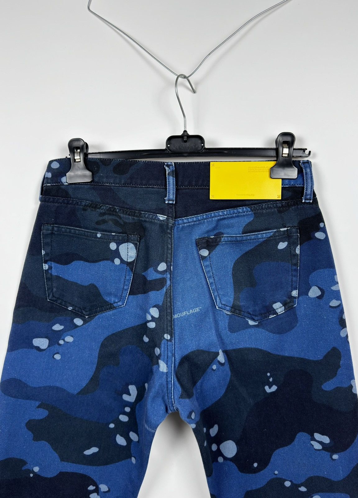 Off-White Off-White Camo Marina Jeans Size US 29 - 9 Thumbnail