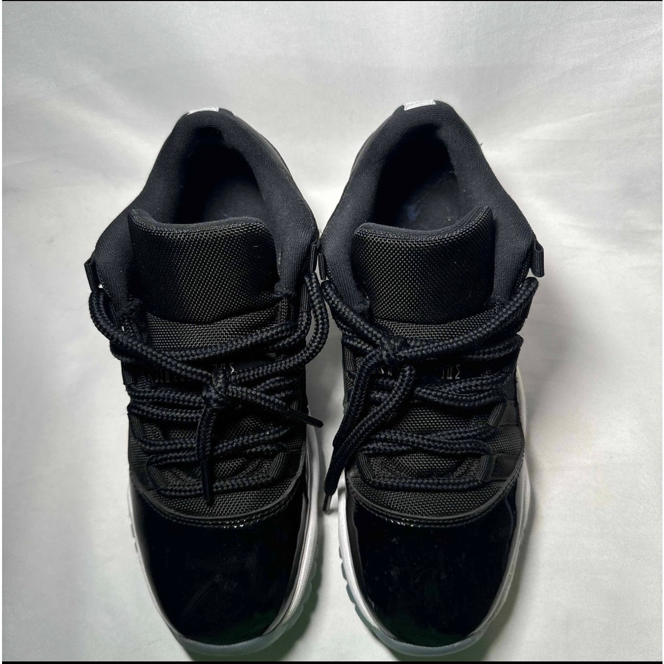 Jordan Brand × Nike Size 6.5 - Air Jordan 11 Retro Low GS Space Jam Men's Shoes Size US 6.5 / EU 39-40 - 4 Thumbnail