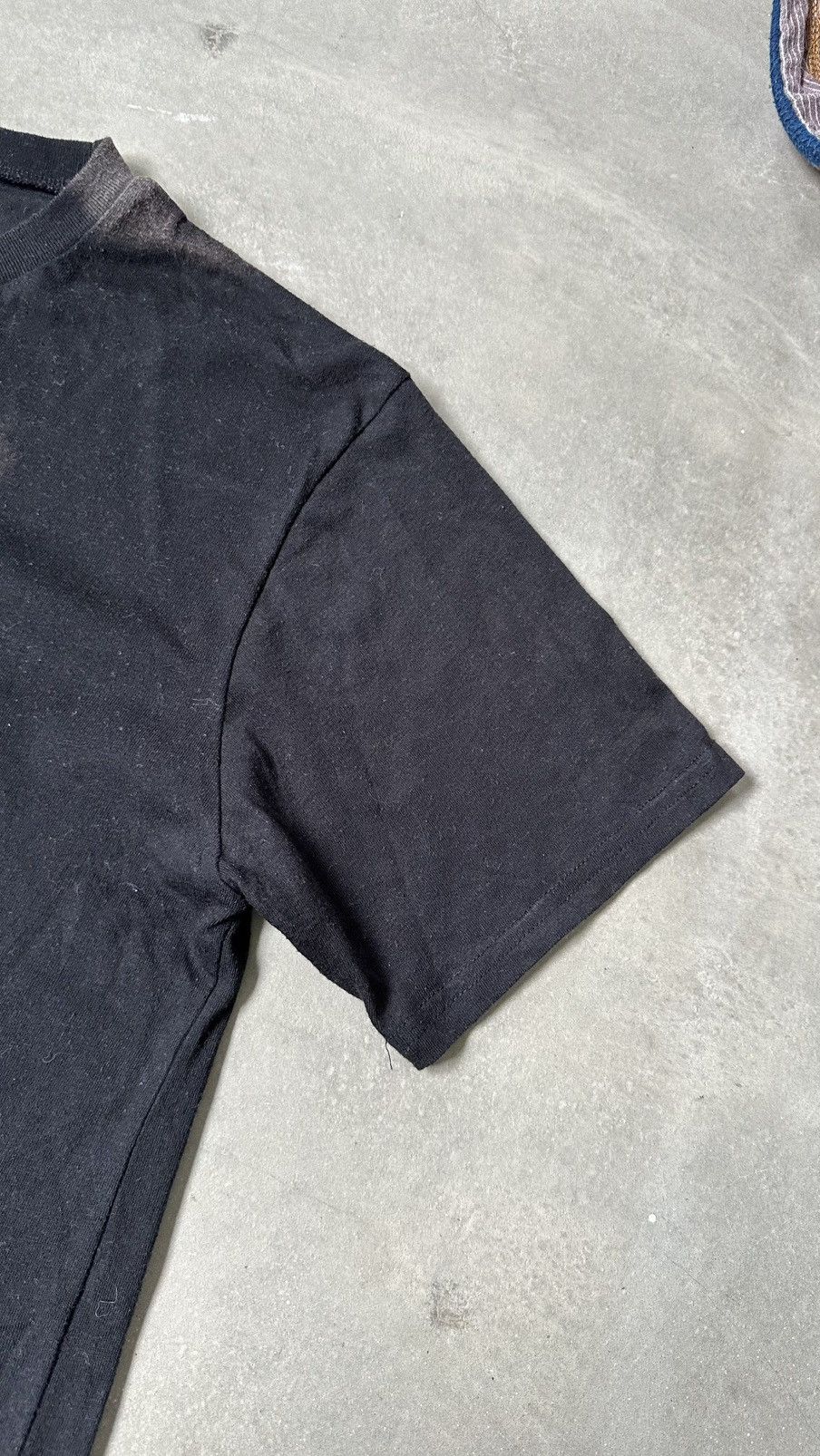 Disney VINTAGE MICKEY MOUSE DEAD SUN FADED TEE Size US M / EU 48-50 / 2 - 3 Thumbnail