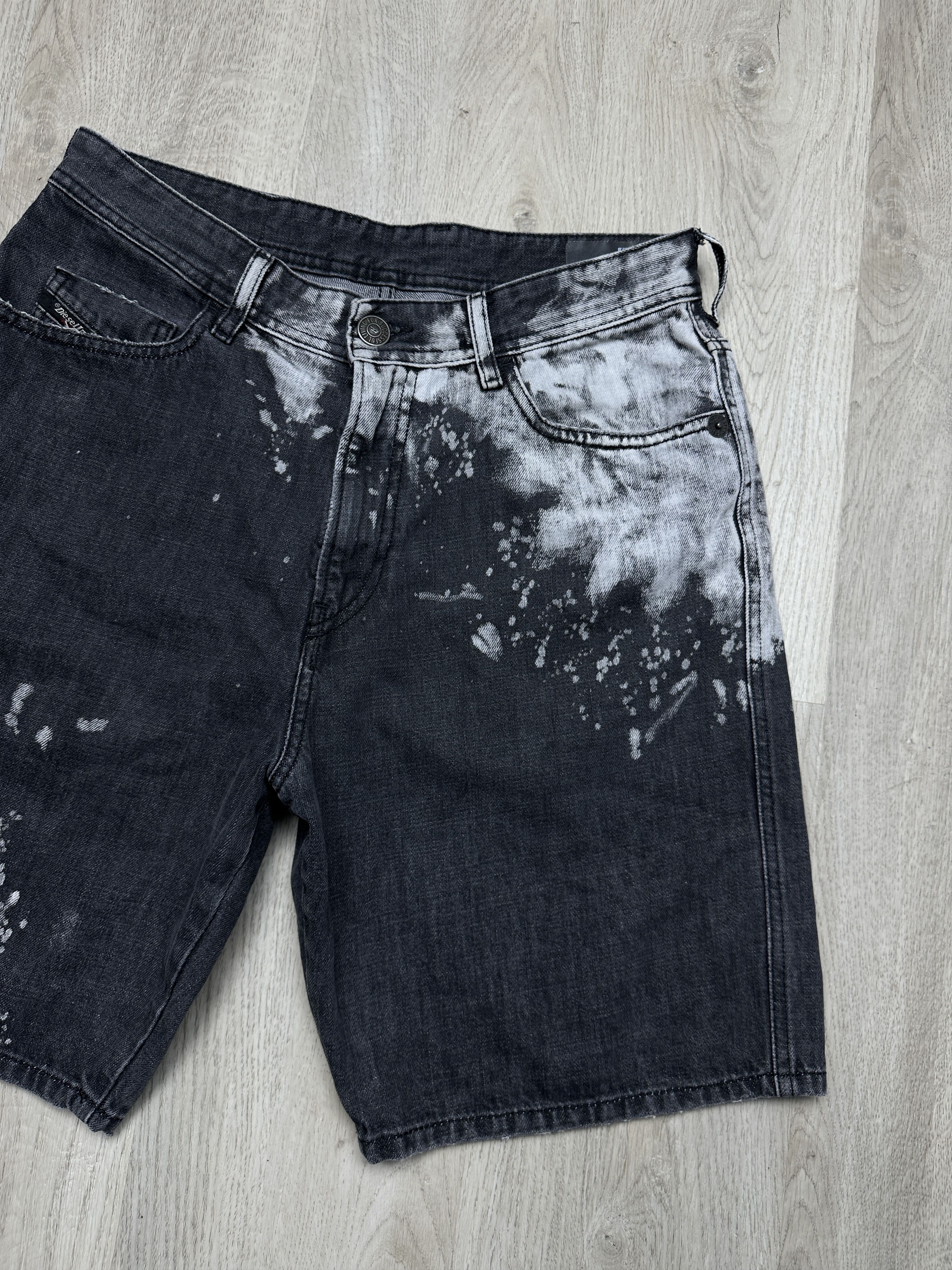 Diesel Diesel D-Willoh-X-SP Mens Denim Shorts Size US 28 / EU 44 - 2 Thumbnail