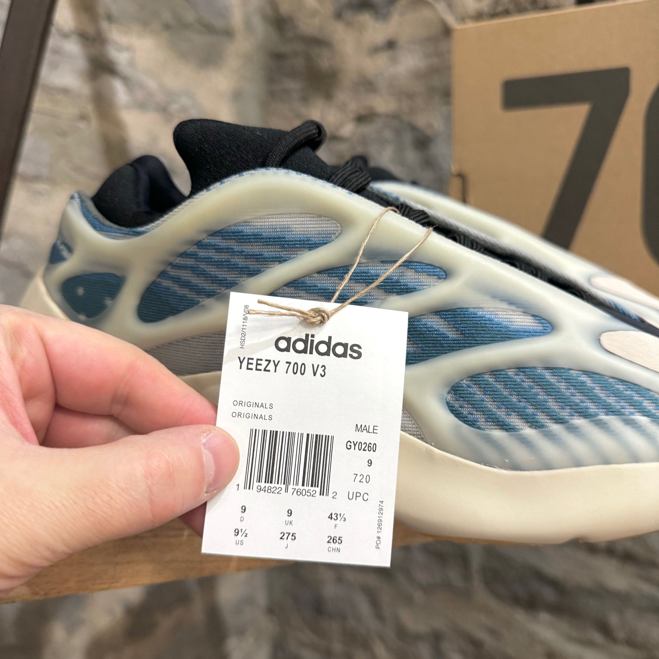 Adidas × Kanye West Adidas Yeezy 700 V3 Kyanit Sneakers Size US 9.5 / EU 42-43 - 2 Thumbnail
