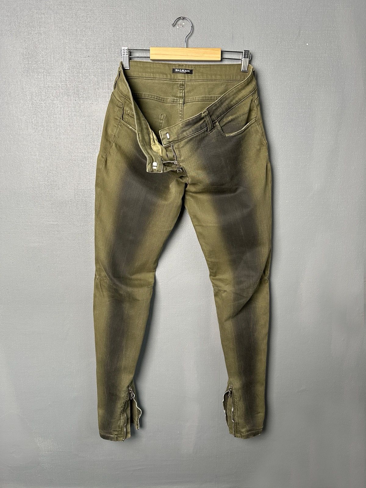 Balmain BALMAIN Paris Ankle Zip Biker Jeans Oil Wash Pants size 44 Size 30" / US 8 / IT 44 - 3 Thumbnail