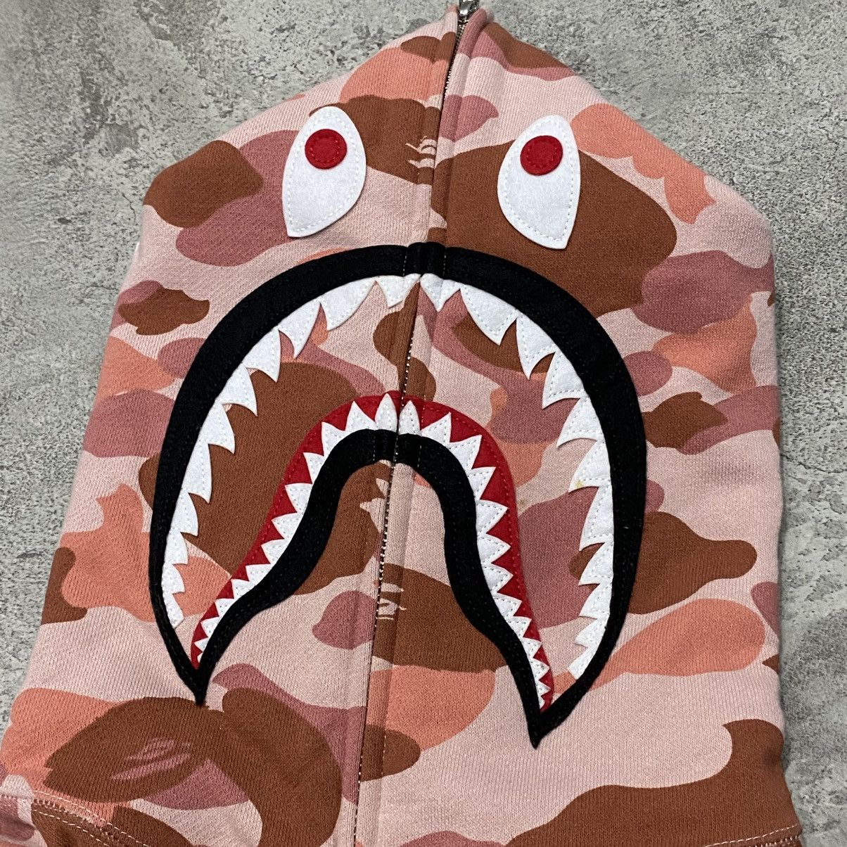 Bape Bape Shark Pink Camo Long Hoodie Size S / US 4 / IT 40 - 2 Thumbnail