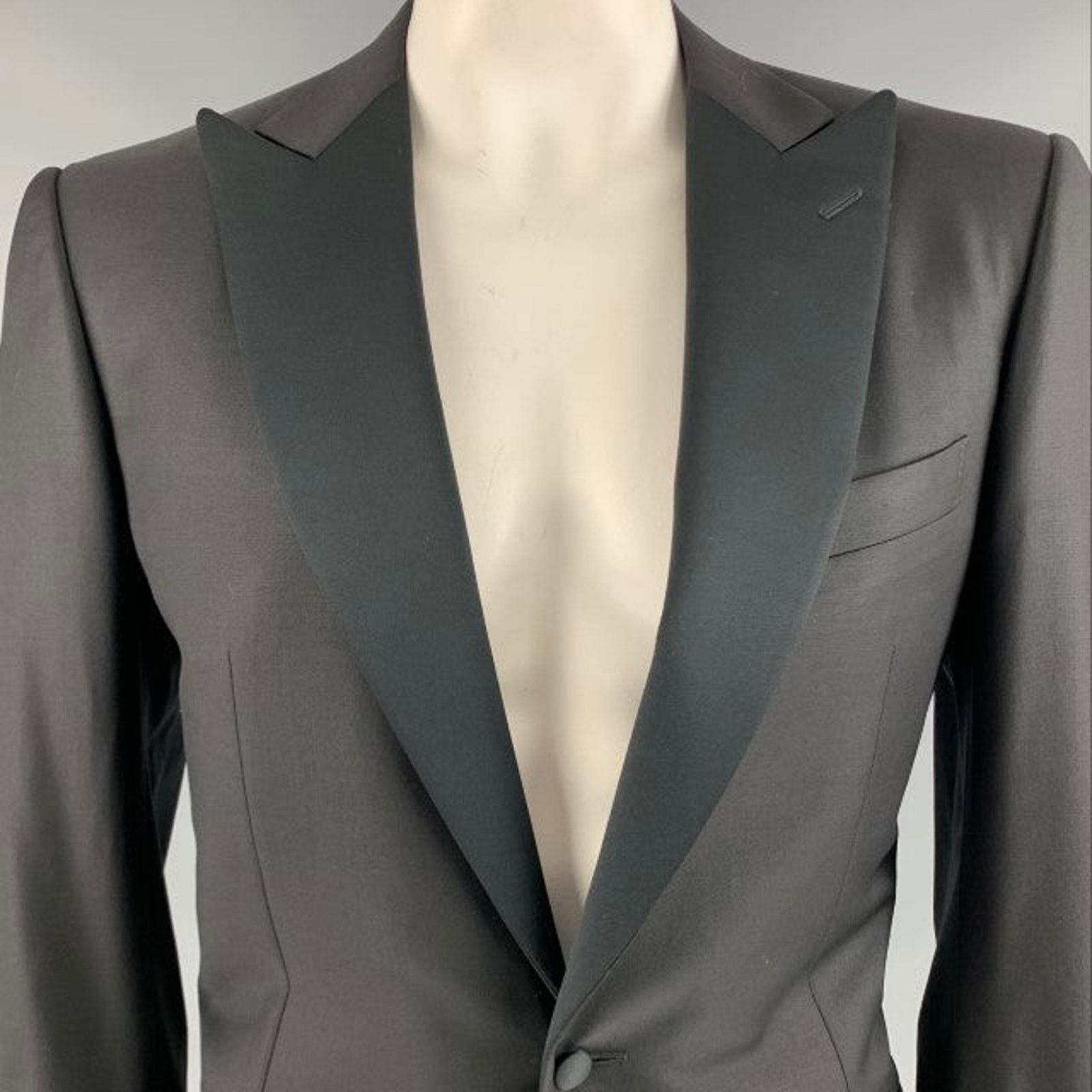 Ermenegildo Zegna ERMENEGILDO ZEGNA Size 40 Black Wool Peak Lapel Sport Coat Size 40R - 2 Thumbnail