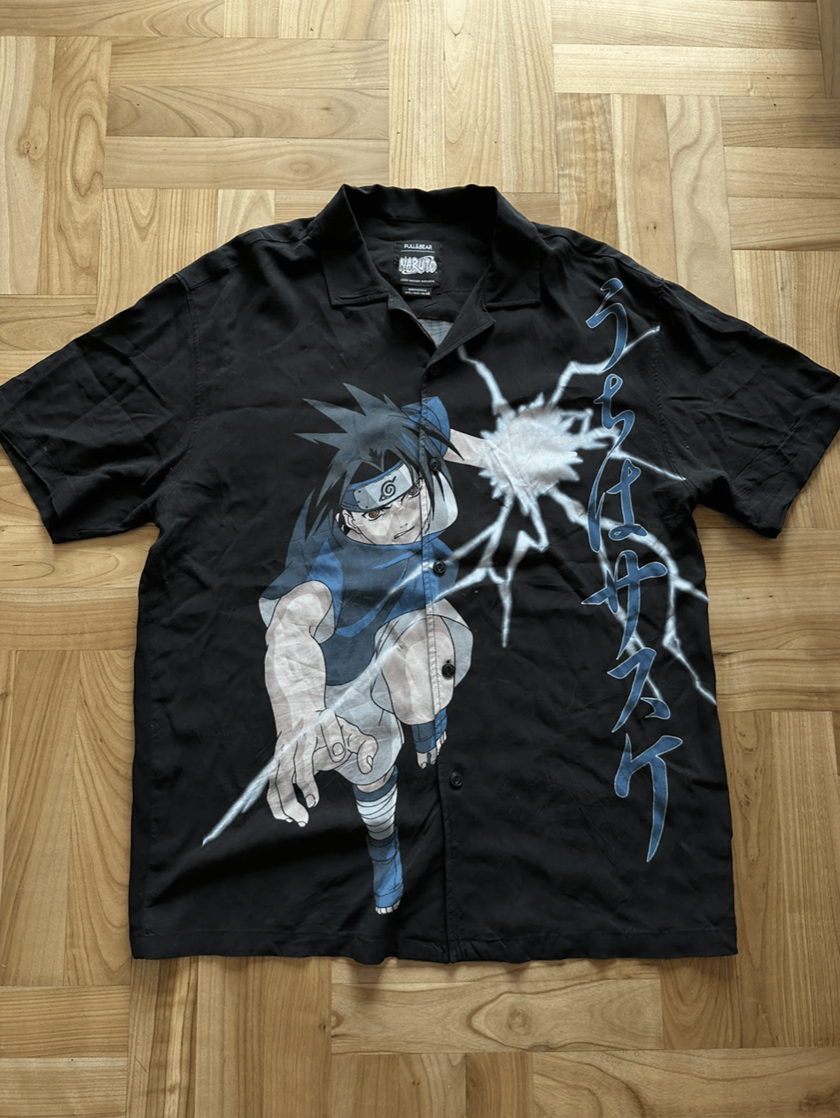 pull and bear sasuke shirt