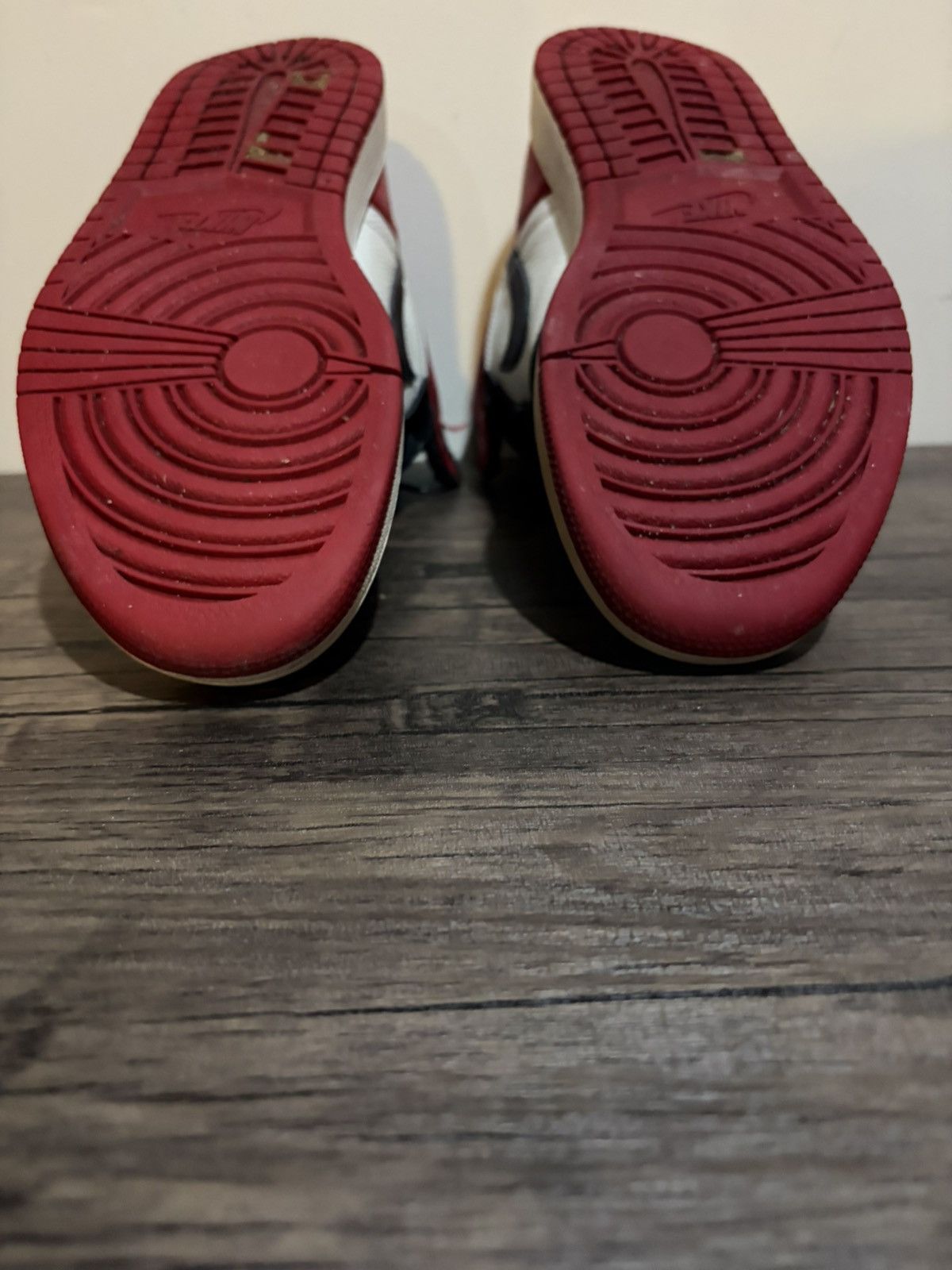 Jordan Brand 2017 Jordan 1 Bred Toe Size US 10 / EU 43 - 6 Thumbnail