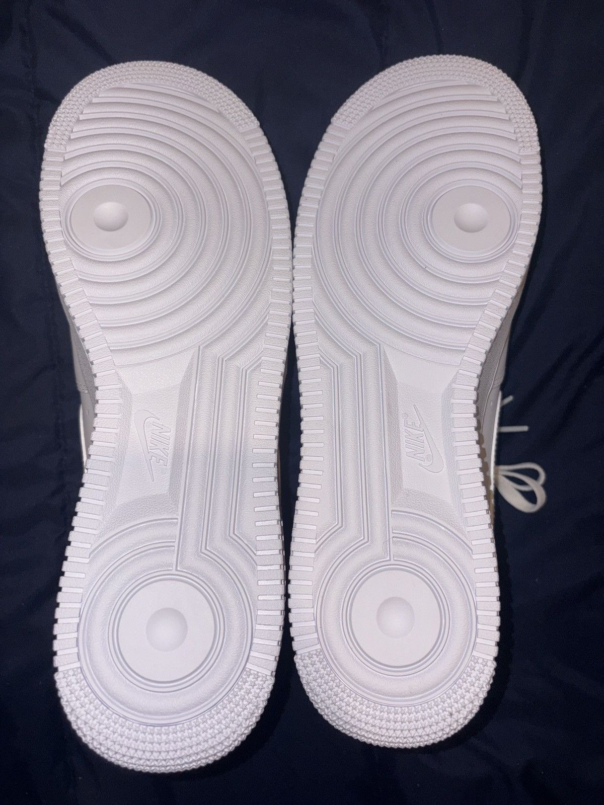 Supreme Supreme air force 1 Size US 13 / EU 46 - 4 Thumbnail