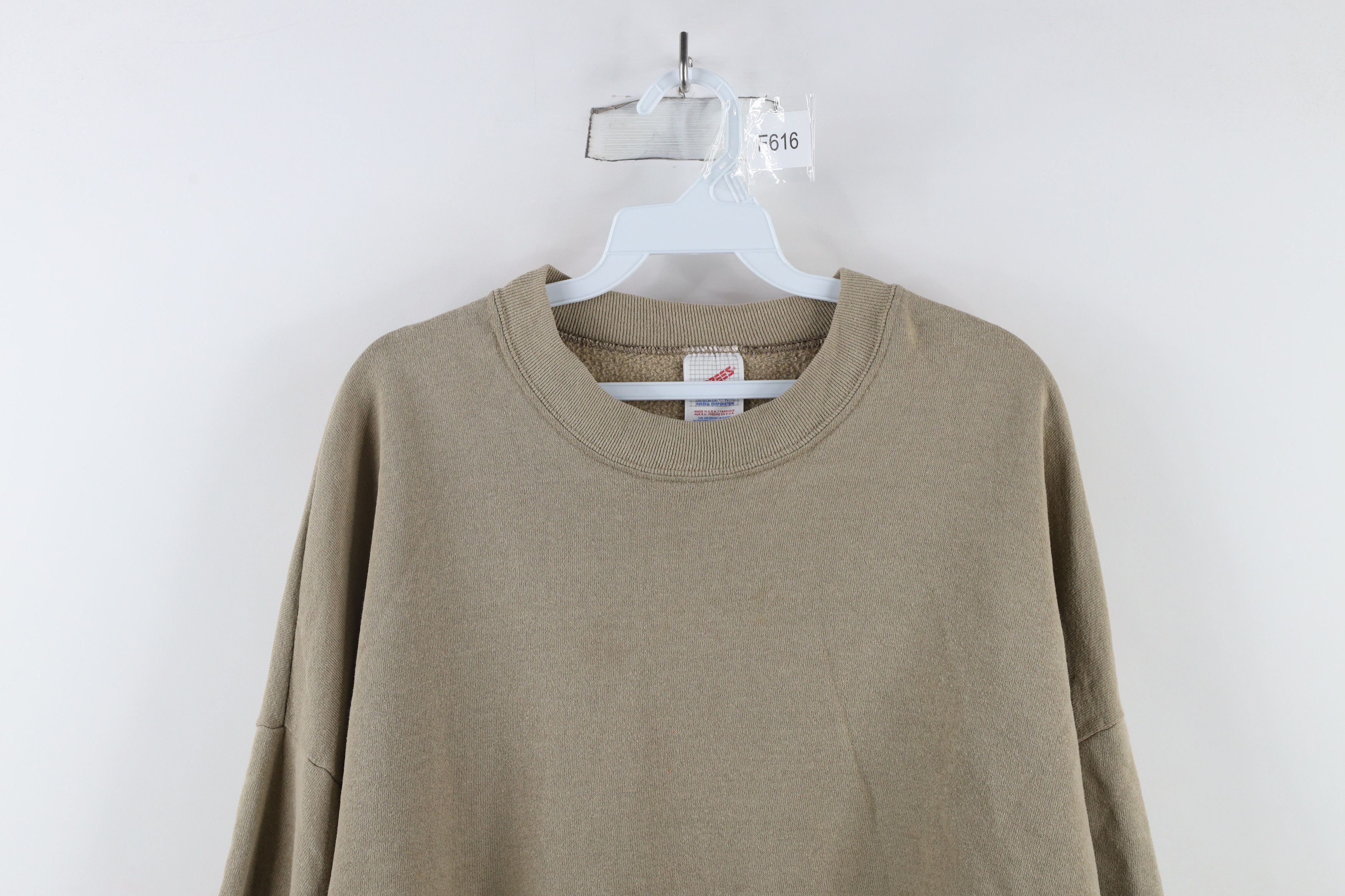 Vintage Vintage 90s Streetwear Blank Crewneck Sweatshirt Beige USA Size US XXL / EU 58 / 5 - 2 Thumbnail
