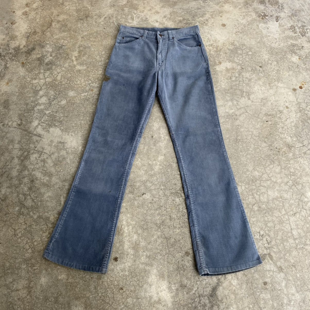 Size 29x32 Vintage 80’s Levi’s 517 Corduroy Flared Jeans