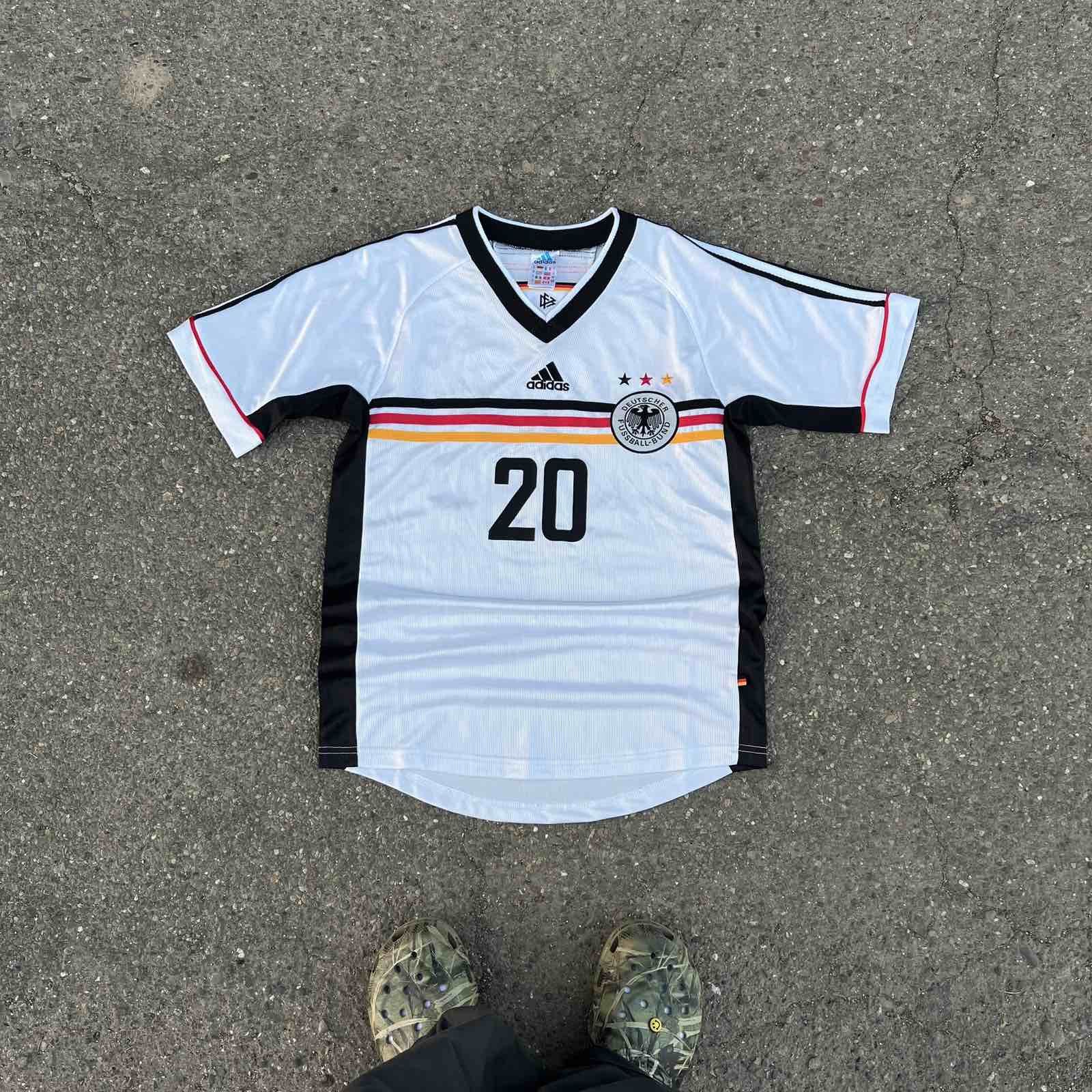 Vintage Adidas Germany Home Euro Bierhofff #20 Soccer Jersey Size US M / EU 48-50 / 2 - 1 Thumbnail