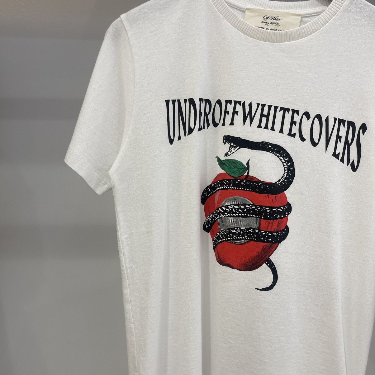 Off-White OFF-WHITE Undercover Apple Size US S / EU 44-46 / 1 - 2 Thumbnail