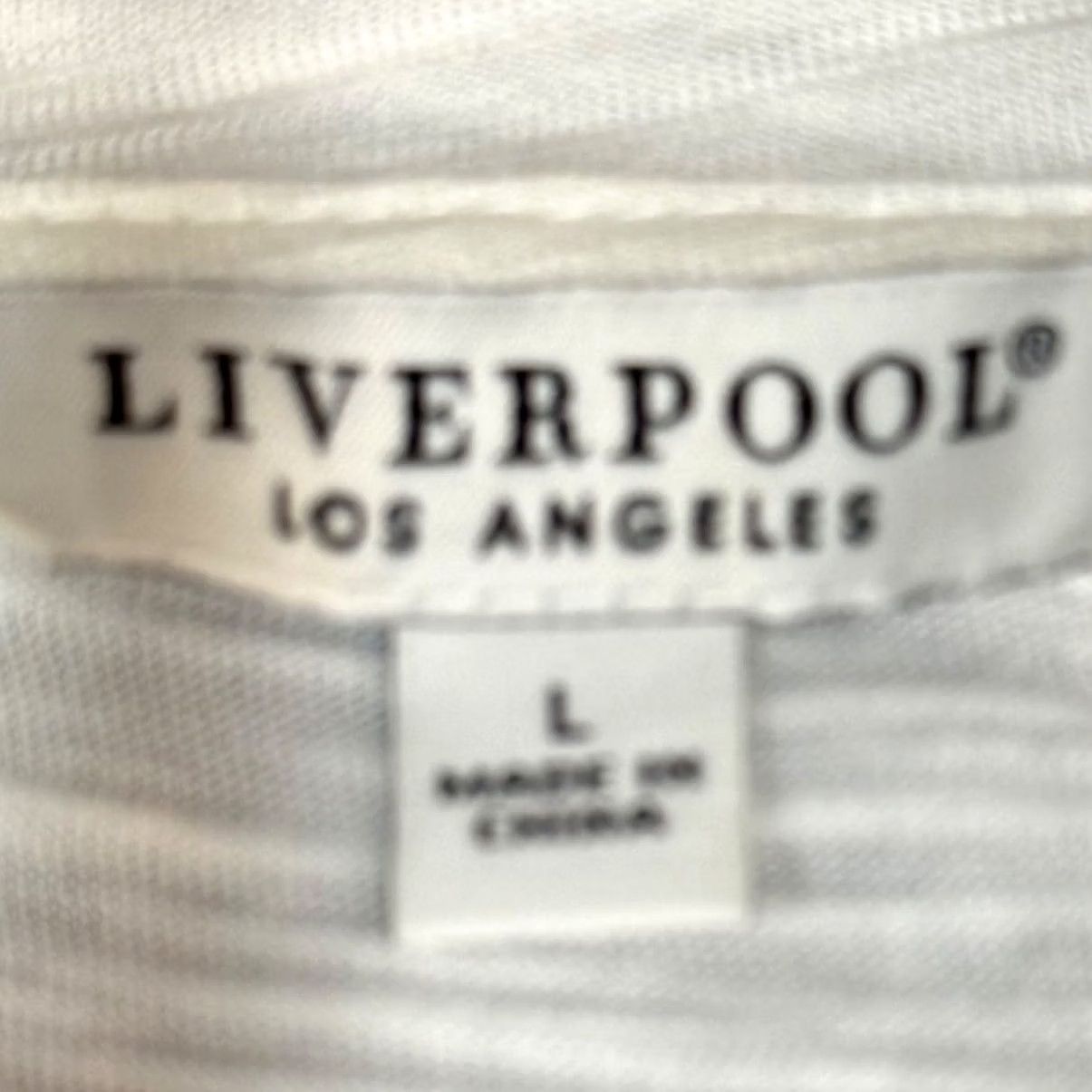 Vintage Liverpool Cap Sleeve Top - White Slub Knit Ruffle Detail Vintage? No, Coastal Minimalist T-Shirt for Women L Size L / US 10 / IT 46 - 7 Thumbnail
