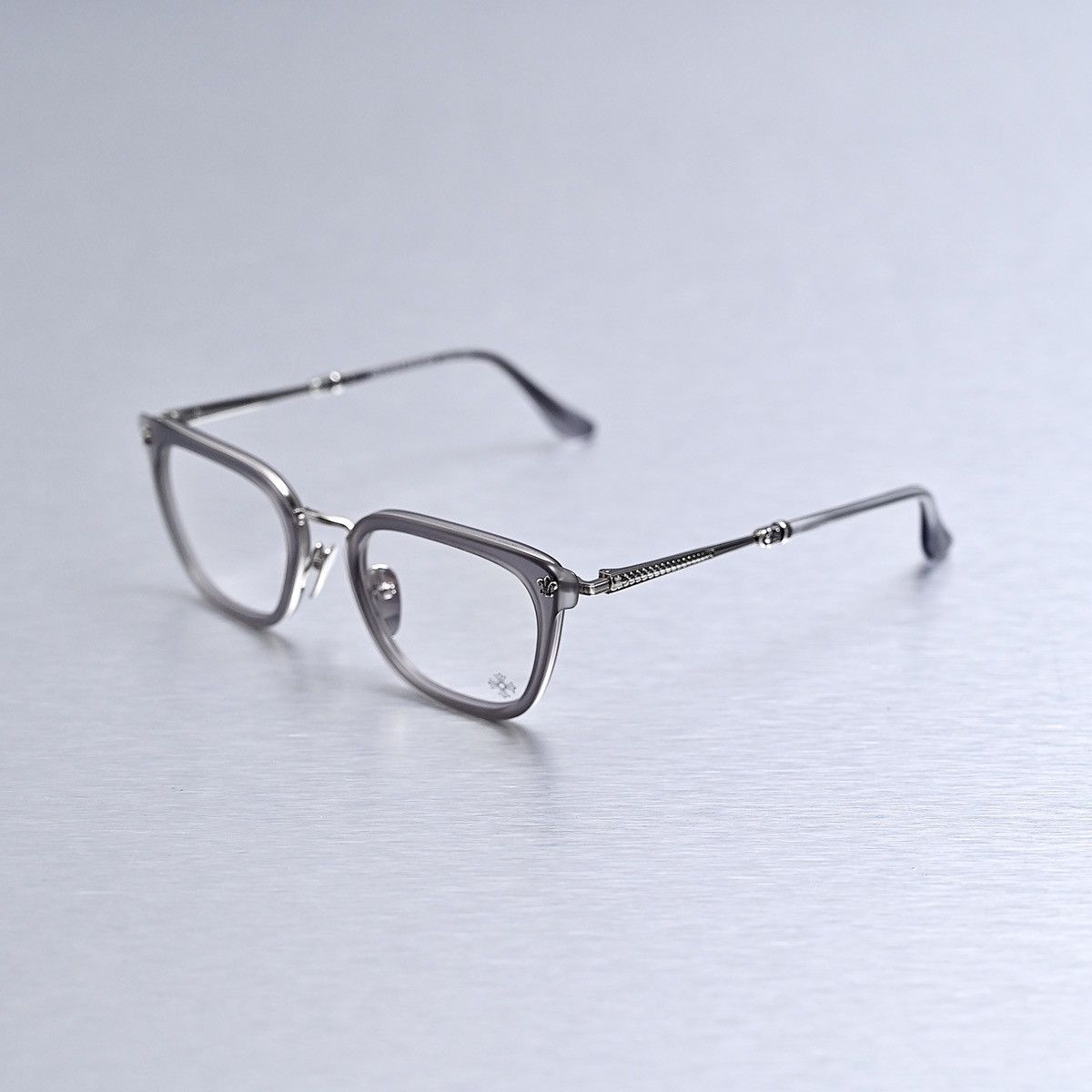 Chrome Hearts CHROME HEARTS STRAPADICTOME MATTE GRAPHITE SS GLASSES Size ONE SIZE - 1 Thumbnail