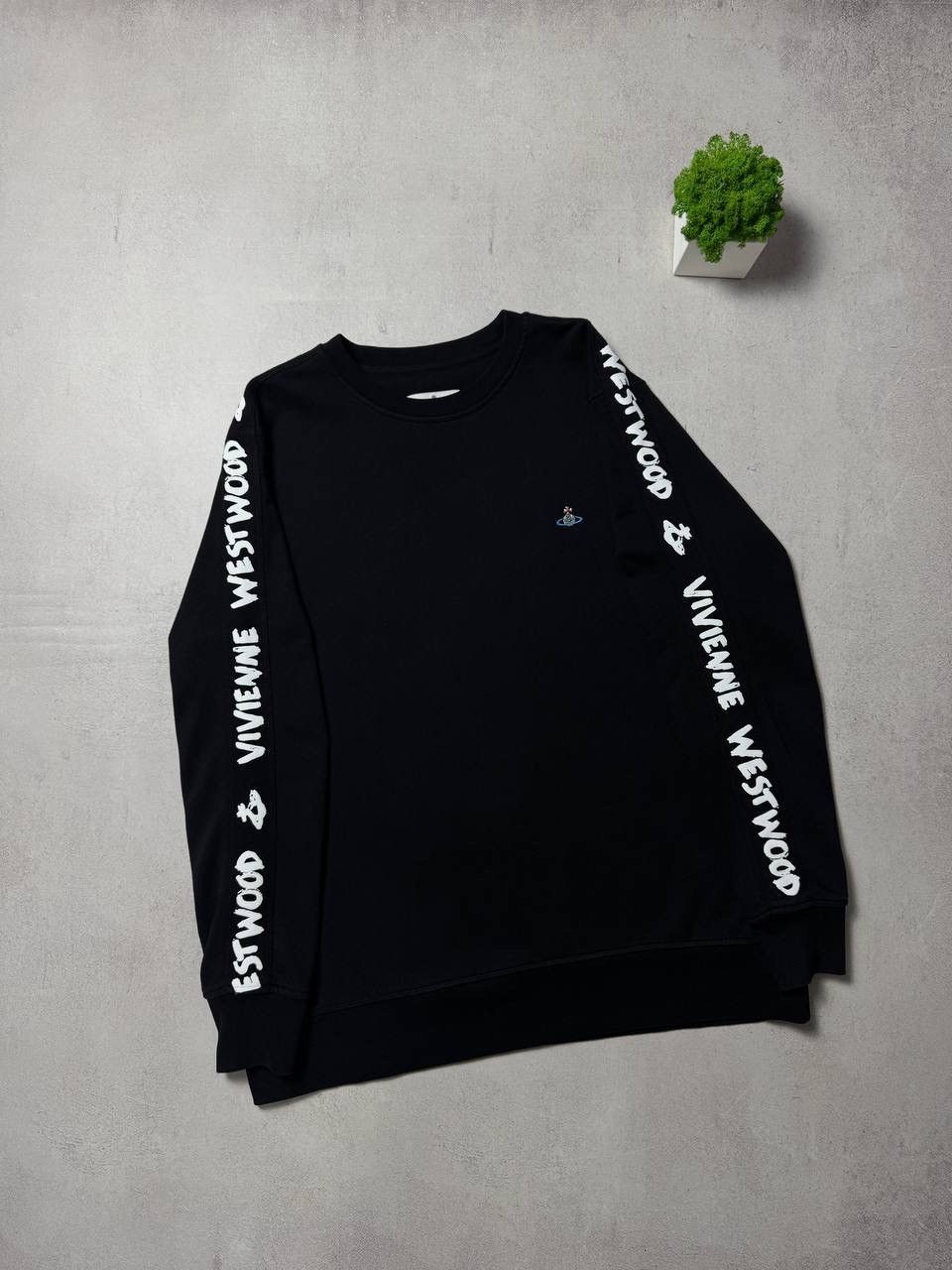 Vivienne Westwood Vivienne Westwood Sweatshirt Big Logo Black Mens Crew Neck Size US XXL / EU 58 / 5 - 1 Thumbnail