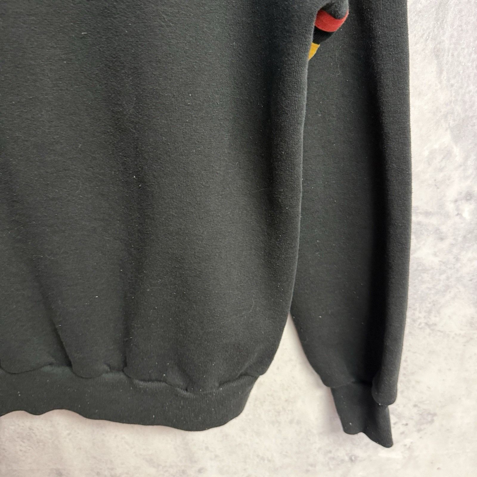 Disney Vintage 80s Disney Mickey Mouse Sweatshirt Mens Large Black Size US L / EU 52-54 / 3 - 9 Thumbnail