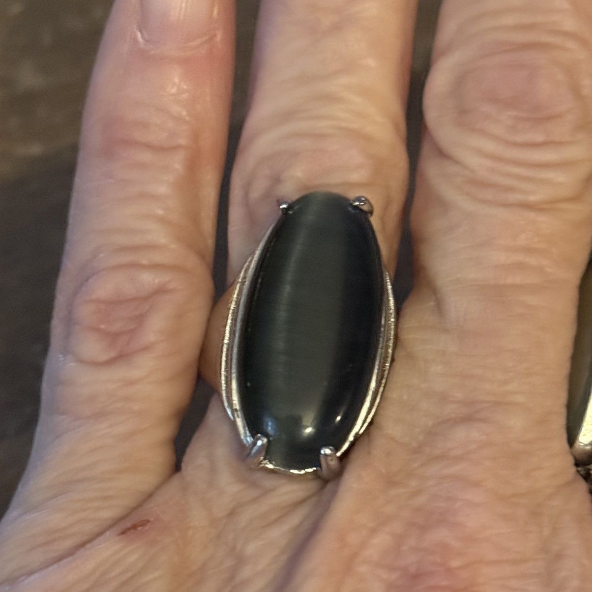 Vintage Vintage silver tone gray cats eye stone ring Size ONE SIZE - 3 Thumbnail
