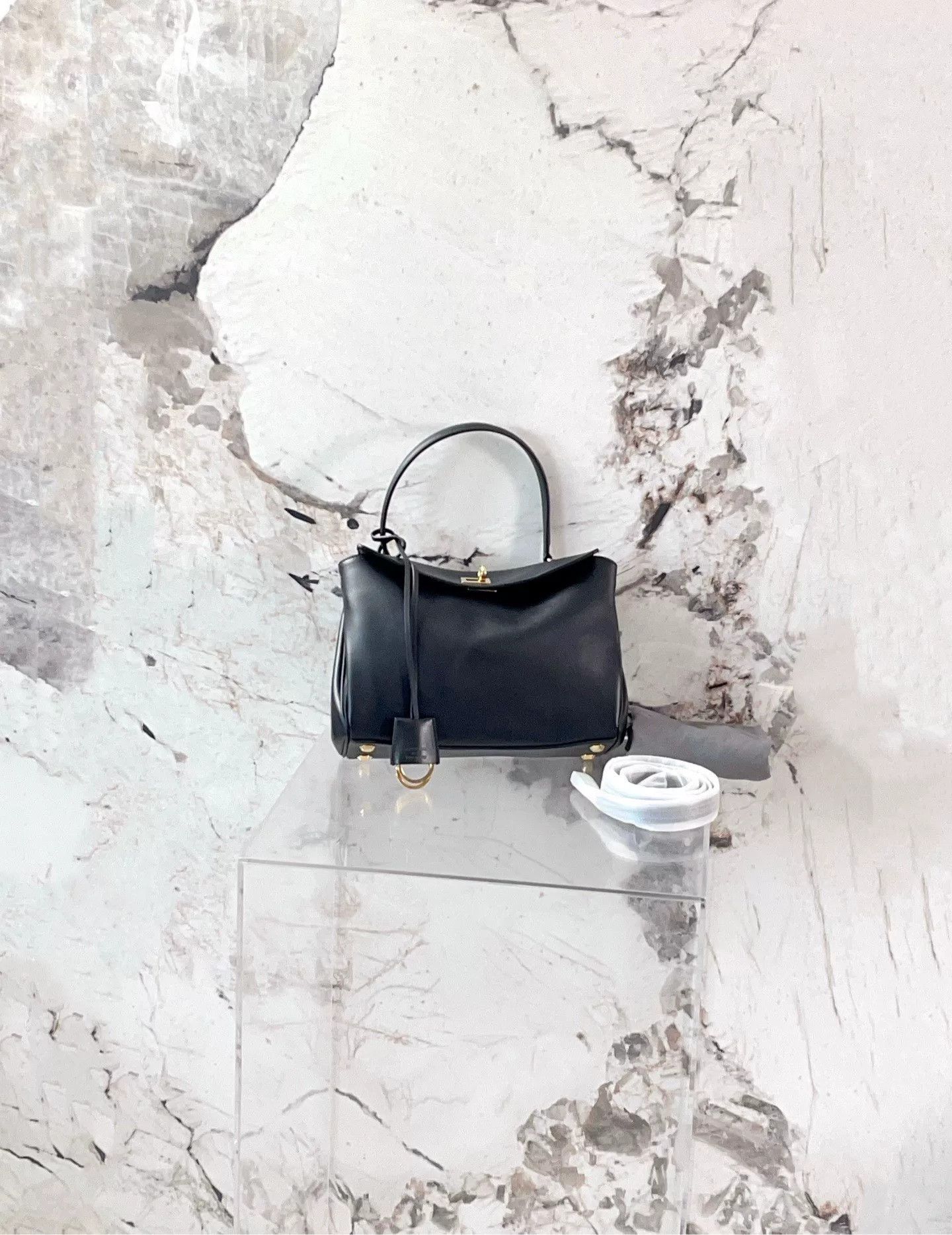 Balenciaga Pre-loved Bag Very good condition Size ONE SIZE - 1 Thumbnail
