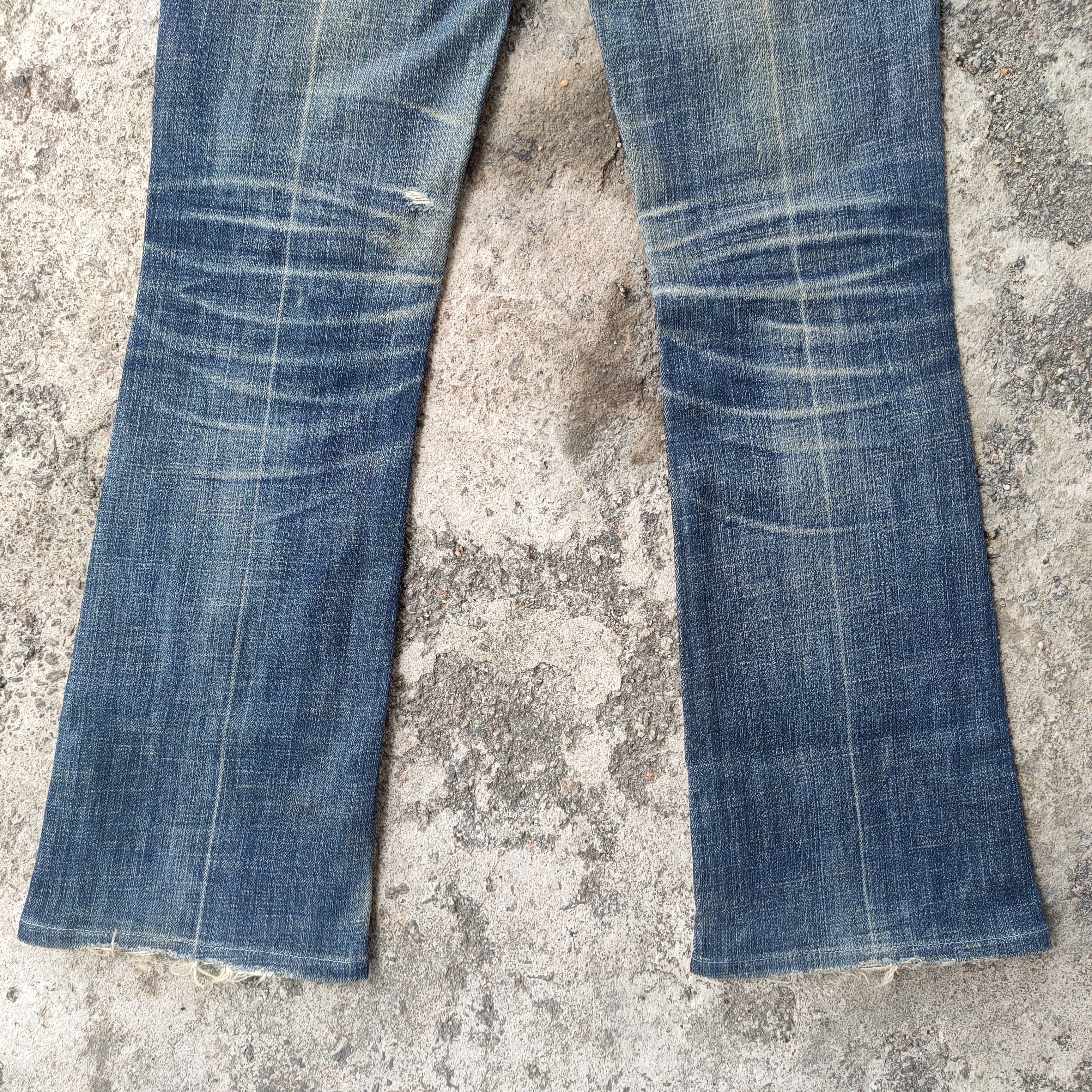 7 For All Mankind BOOTCUT 7 FOR ALL RIPPED FADED JEANS DENIM PANTS Size US 26 / EU 42 - 9 Thumbnail