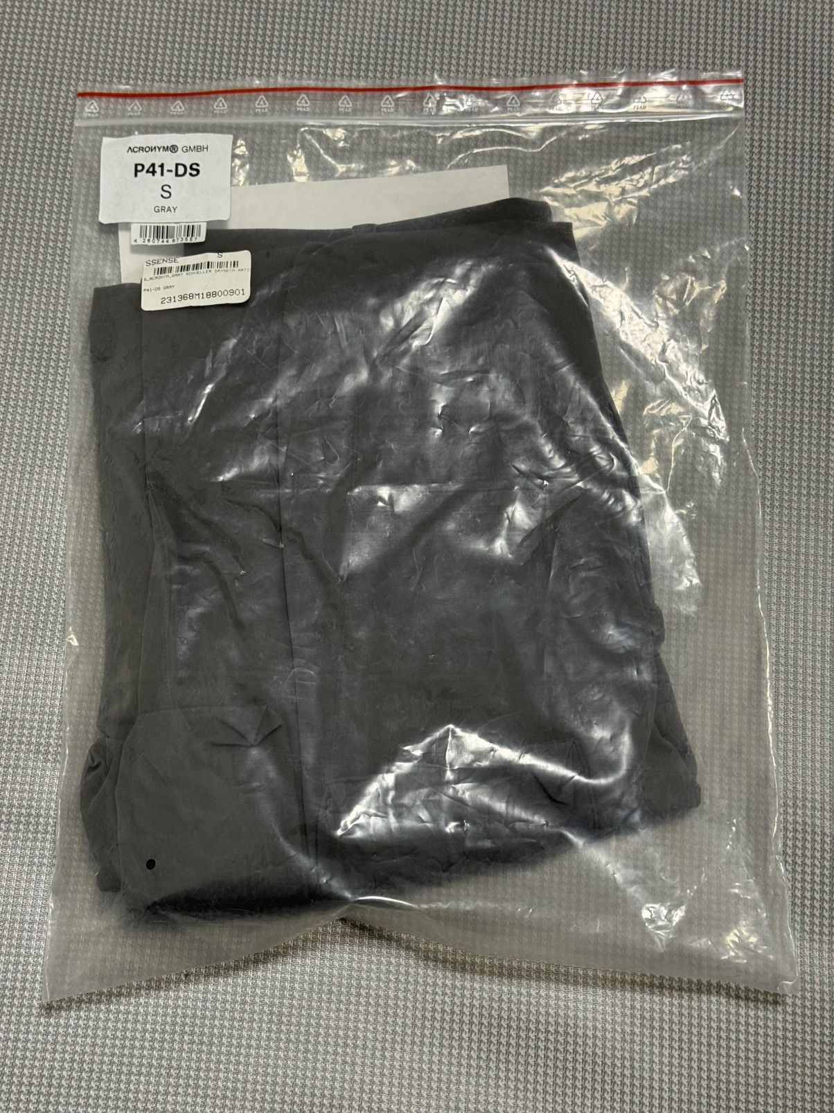 Acronym acronym p41-ds grey size s Size US 30 / EU 46 - 1 Thumbnail