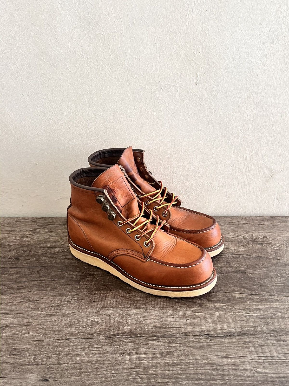 Red Wing Classic Moc 875 Size US 7.5 / EU 40-41 - 4 Thumbnail