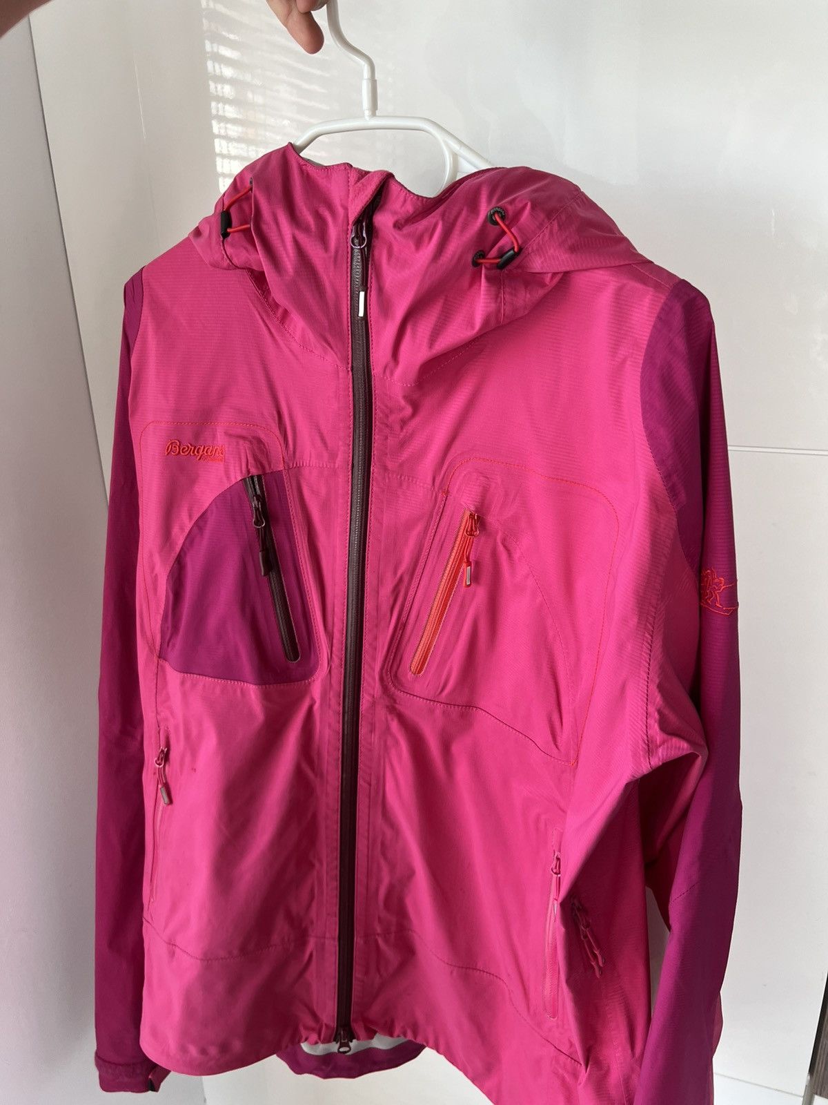 Bergans of Norway ‼️Bergans Of Norway Thin Hooded Cecilie Pro Gorpcore Jacket‼️ Size L / US 10 / IT 46 - 4 Thumbnail