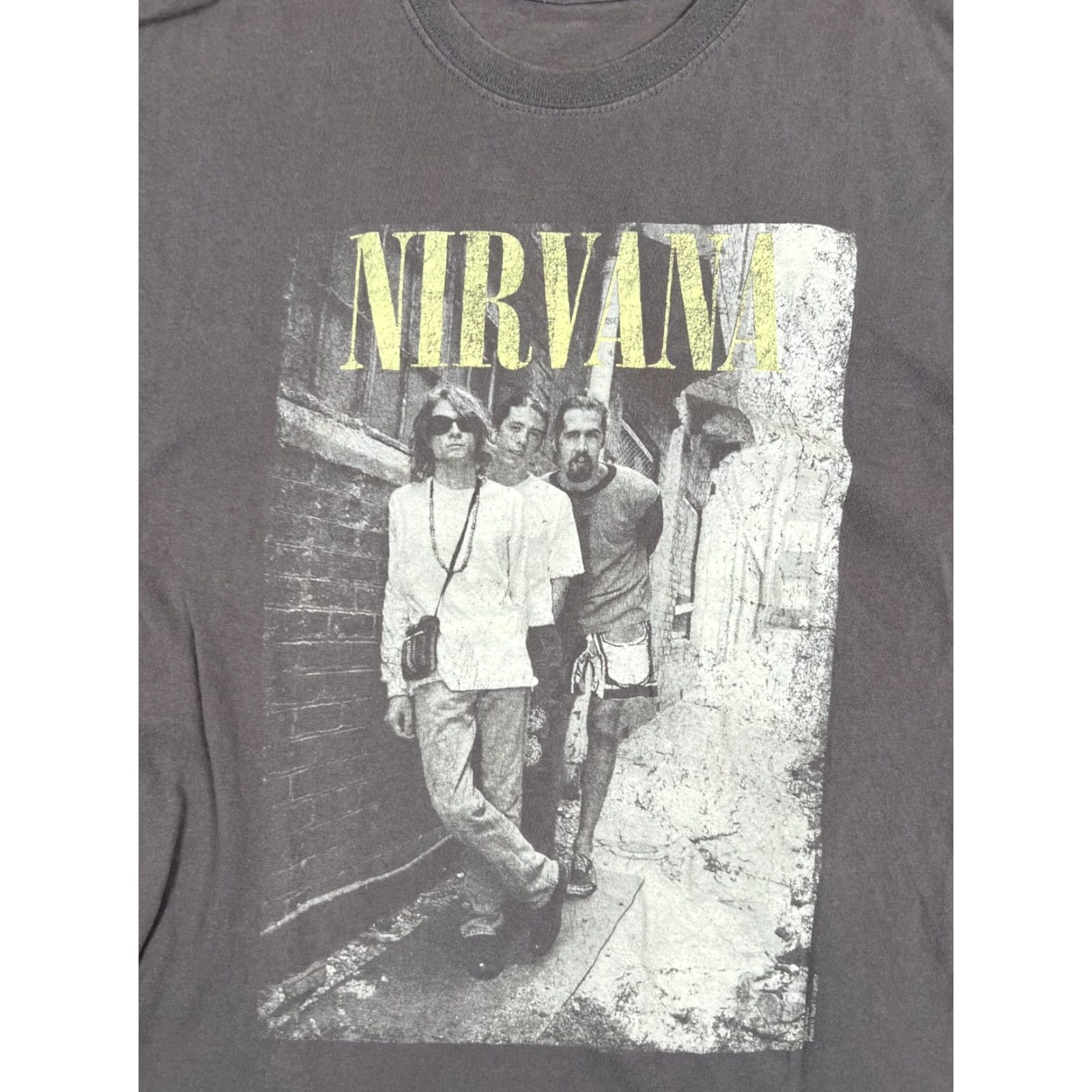 Etro Nirvana T-Shirt Mens Regular Short Sleeve Crew Neck Gray Cotton Logo 90s Retro Grunge Kurt Cobain Size M Size US M / EU 48-50 / 2 - 2 Thumbnail